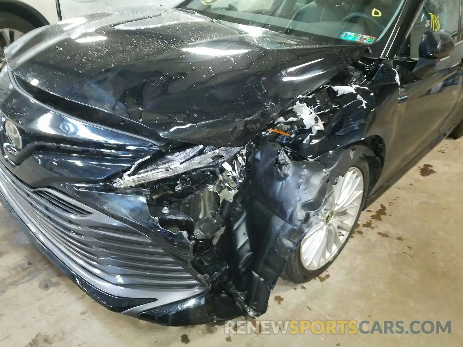 9 Photograph of a damaged car 4T1B11HK2KU778518 TOYOTA CAMRY 2019