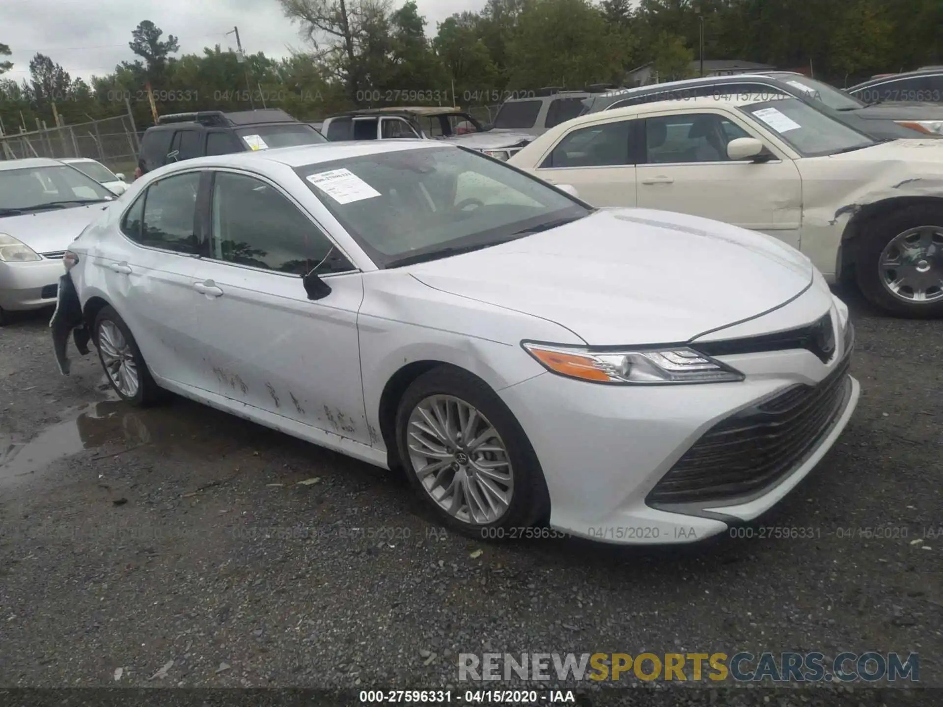 1 Photograph of a damaged car 4T1B11HK2KU779510 TOYOTA CAMRY 2019