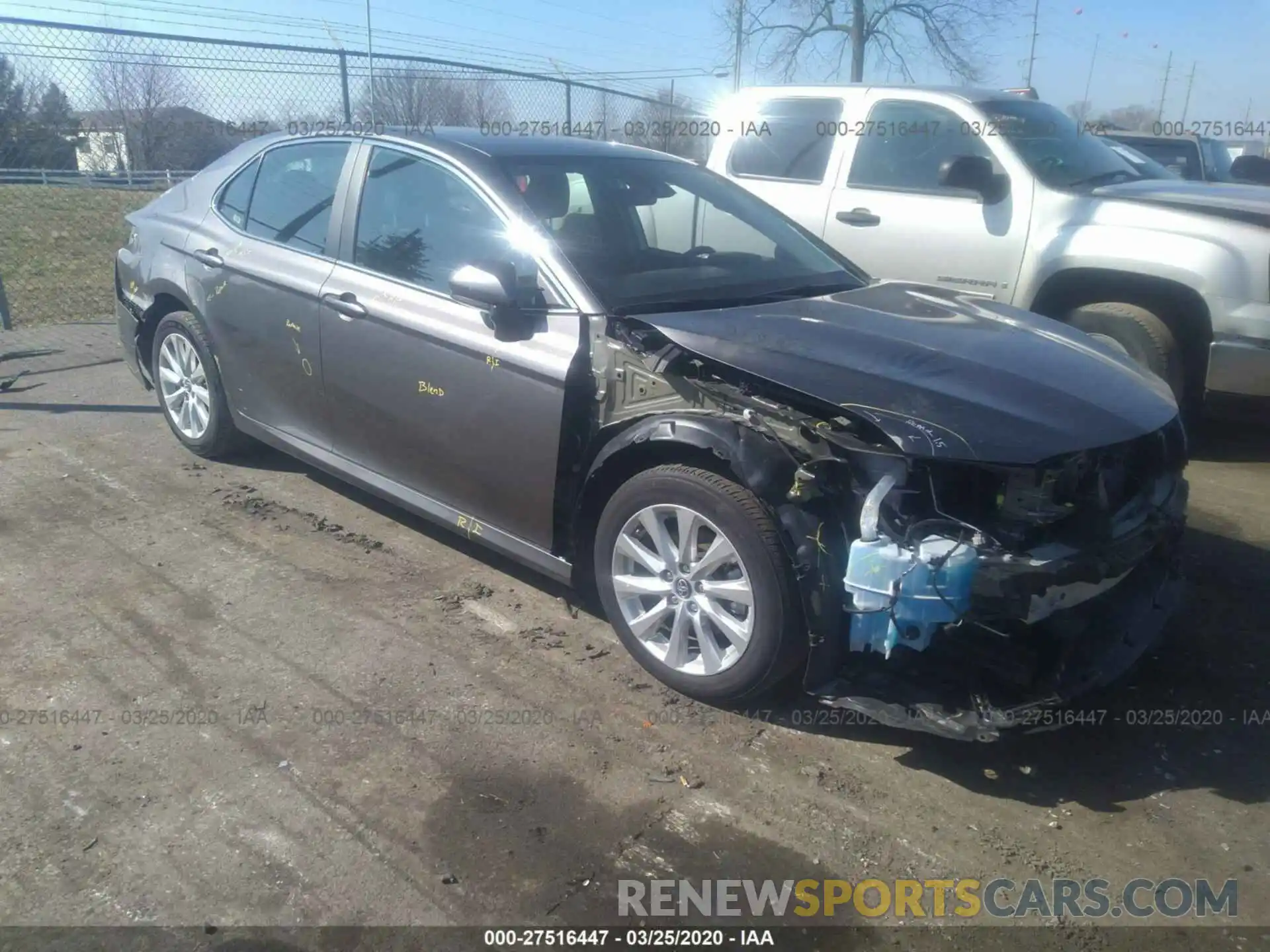 1 Photograph of a damaged car 4T1B11HK2KU779636 TOYOTA CAMRY 2019