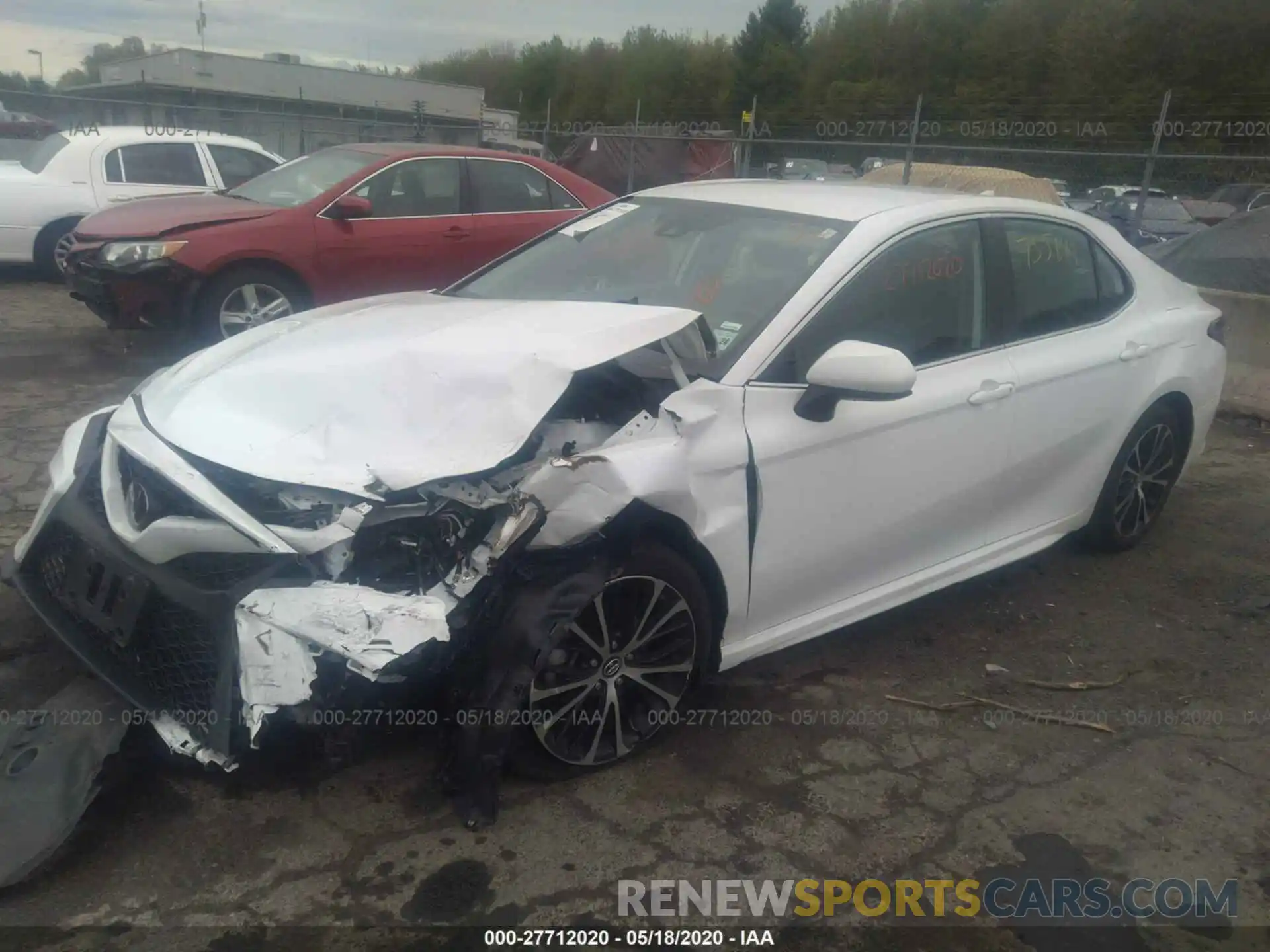 2 Photograph of a damaged car 4T1B11HK2KU780530 TOYOTA CAMRY 2019