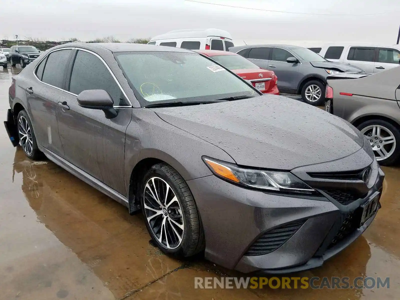 1 Photograph of a damaged car 4T1B11HK2KU781919 TOYOTA CAMRY 2019