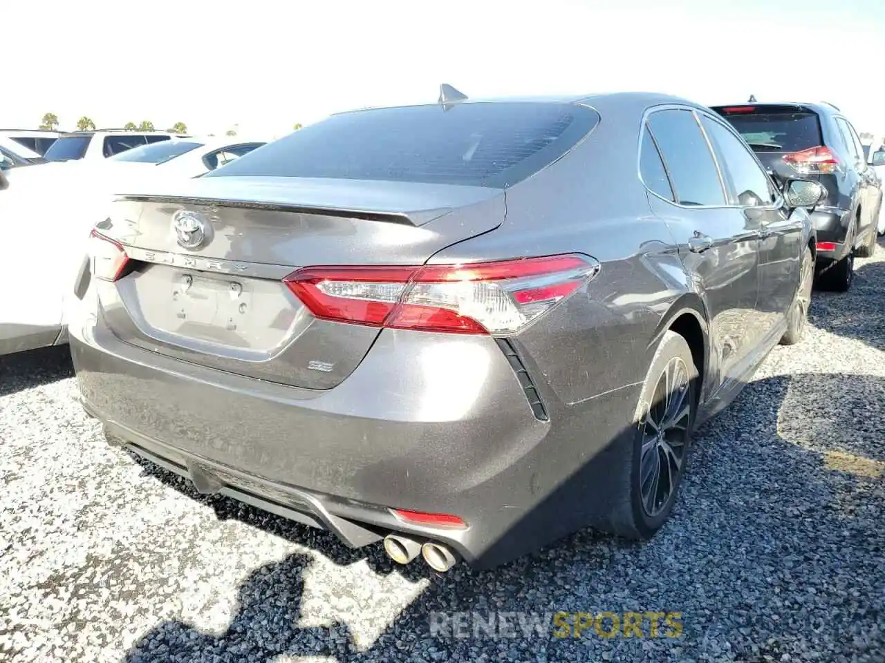 4 Photograph of a damaged car 4T1B11HK2KU781998 TOYOTA CAMRY 2019