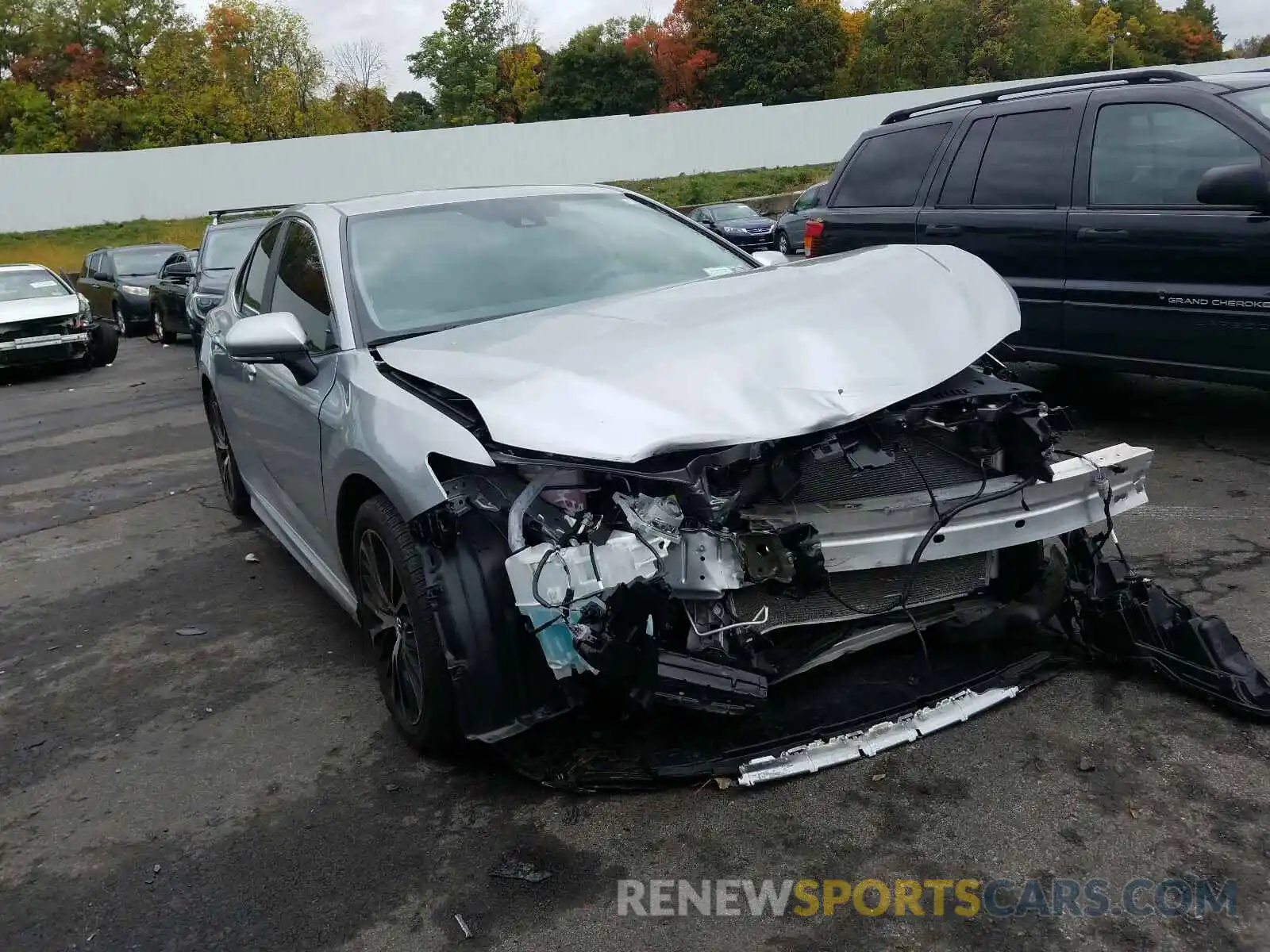 1 Photograph of a damaged car 4T1B11HK2KU782021 TOYOTA CAMRY 2019