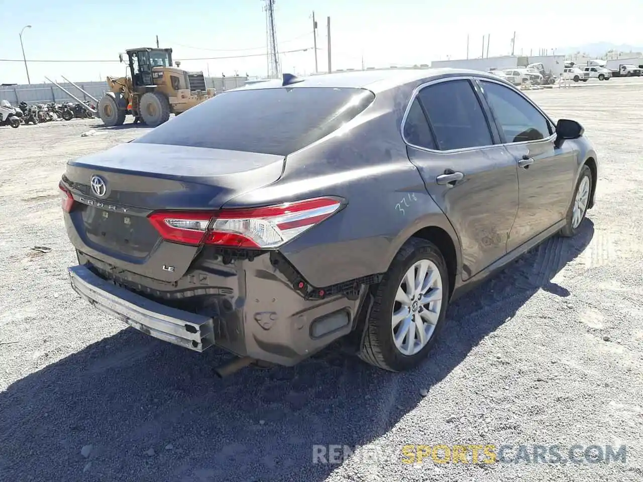 4 Фотография поврежденного автомобиля 4T1B11HK2KU782729 TOYOTA CAMRY 2019