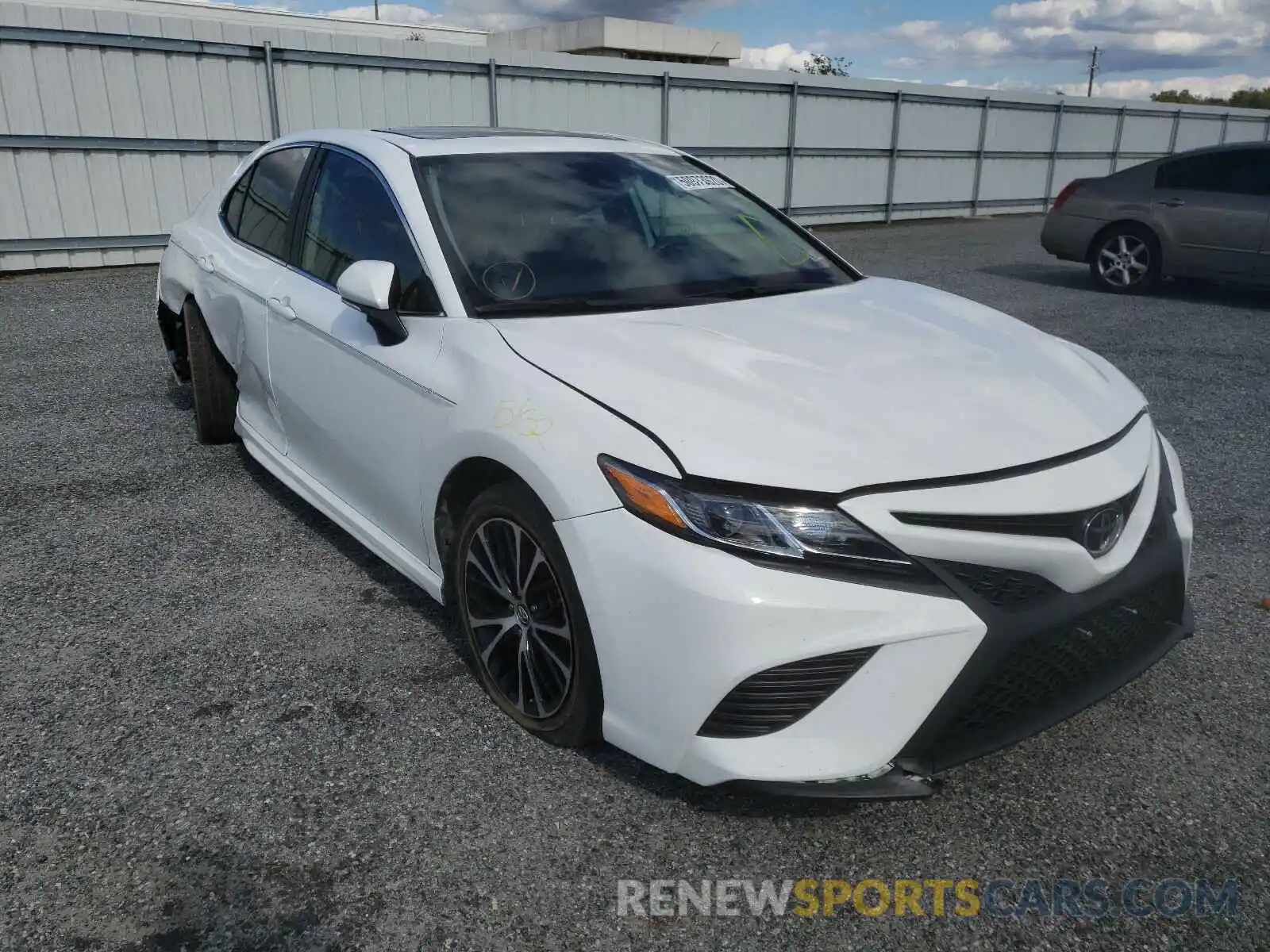 1 Photograph of a damaged car 4T1B11HK2KU782908 TOYOTA CAMRY 2019