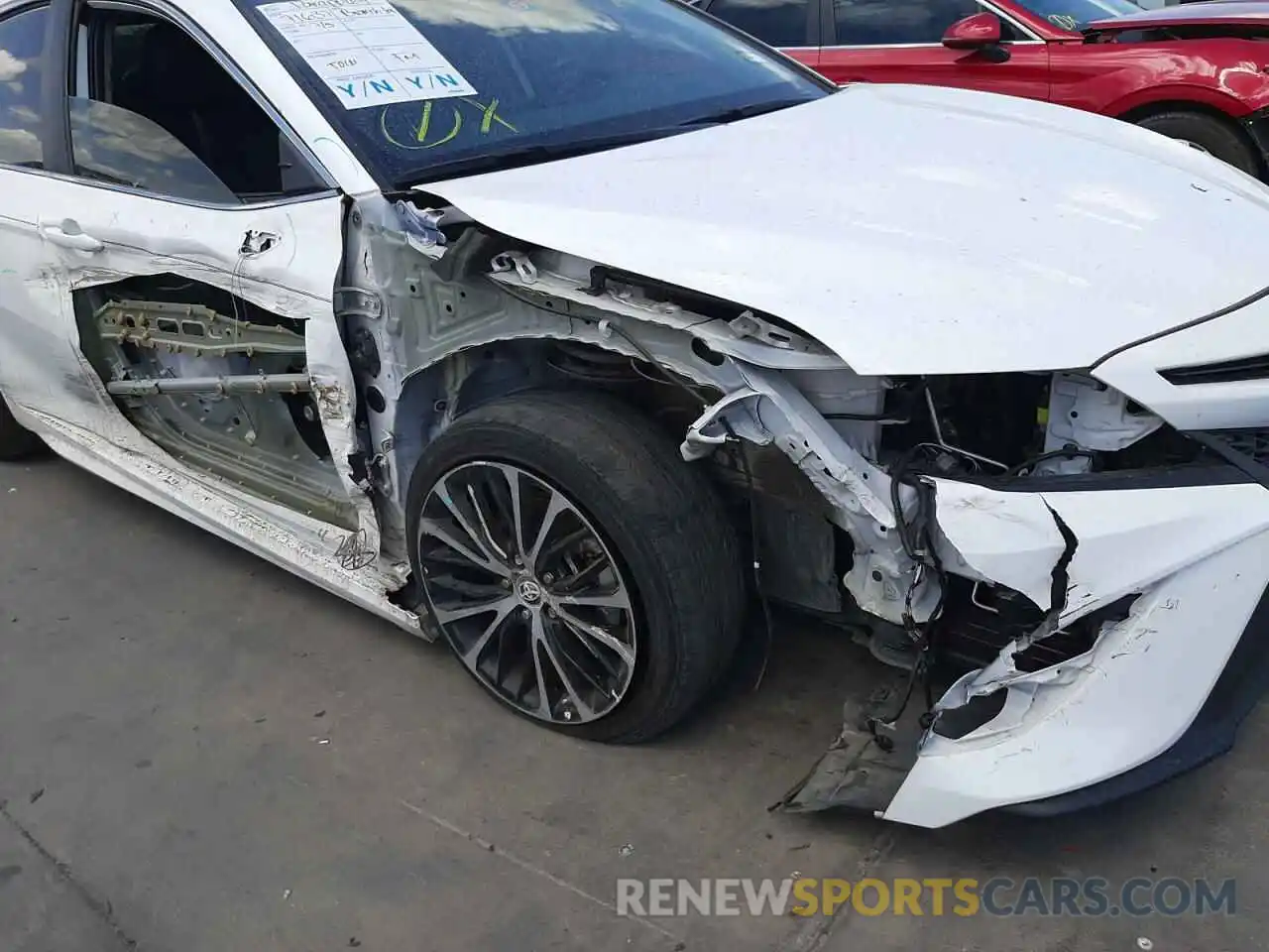 9 Photograph of a damaged car 4T1B11HK2KU785520 TOYOTA CAMRY 2019