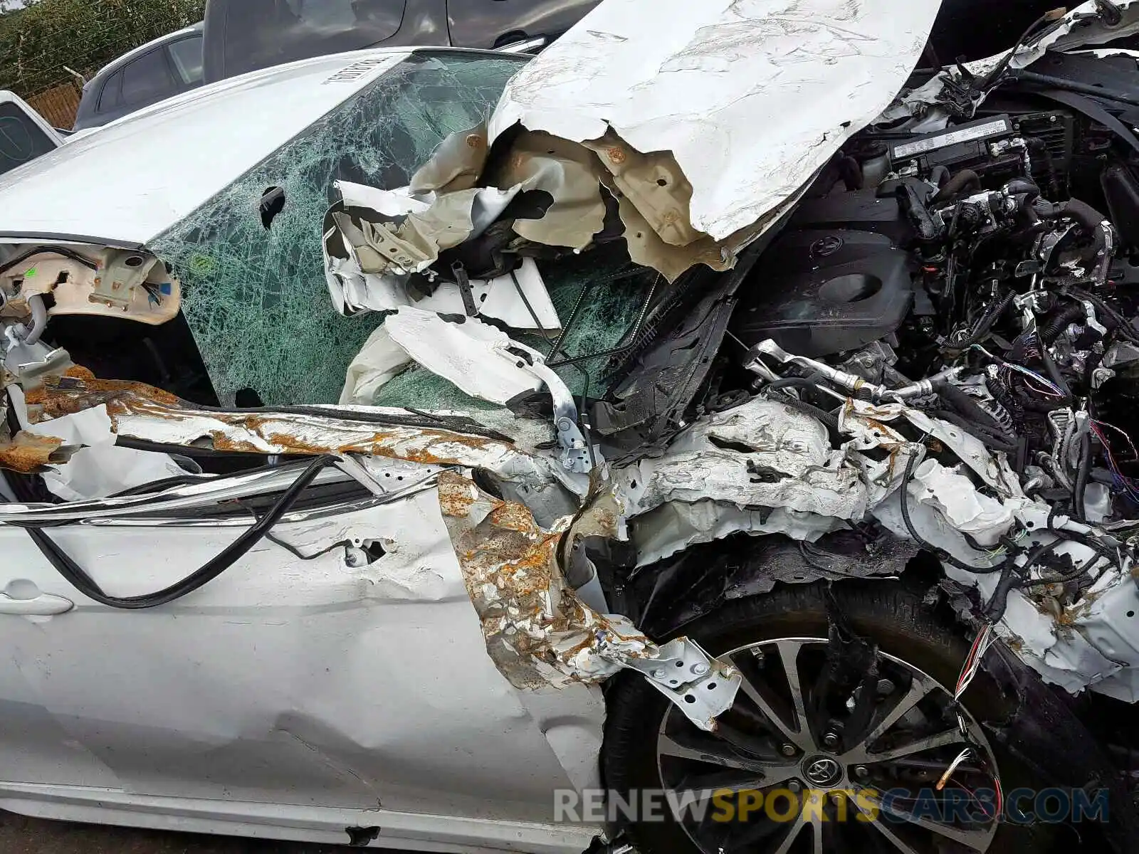 9 Photograph of a damaged car 4T1B11HK2KU786344 TOYOTA CAMRY 2019