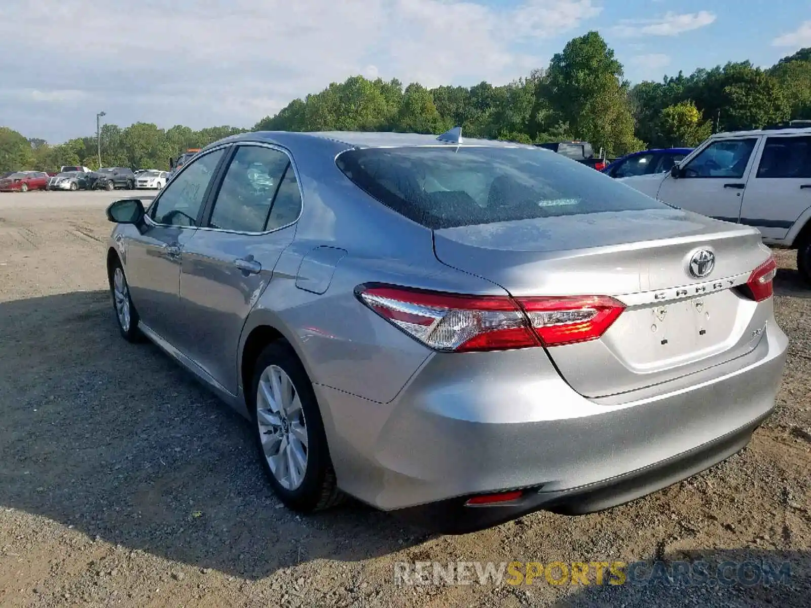 3 Photograph of a damaged car 4T1B11HK2KU787381 TOYOTA CAMRY 2019