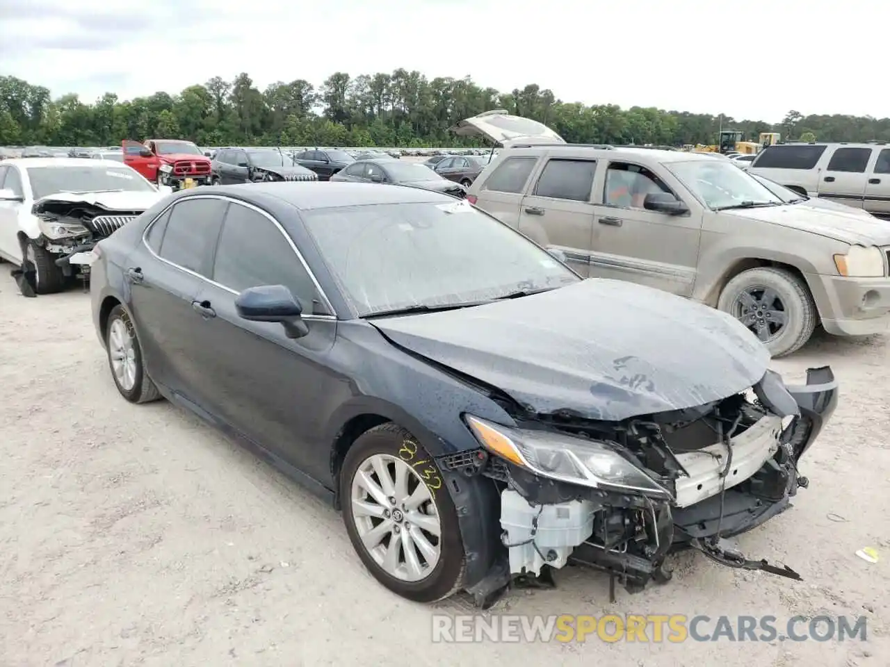 1 Photograph of a damaged car 4T1B11HK2KU789843 TOYOTA CAMRY 2019