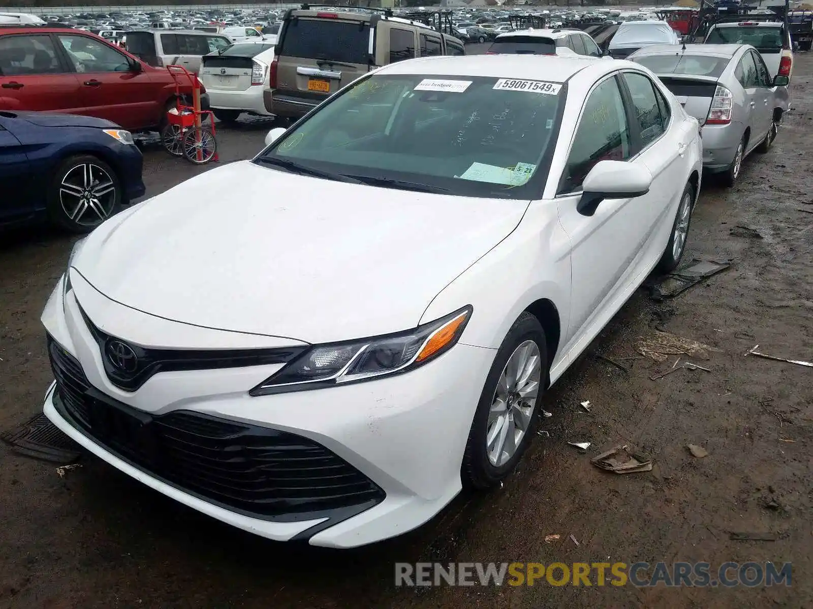 2 Photograph of a damaged car 4T1B11HK2KU790152 TOYOTA CAMRY 2019