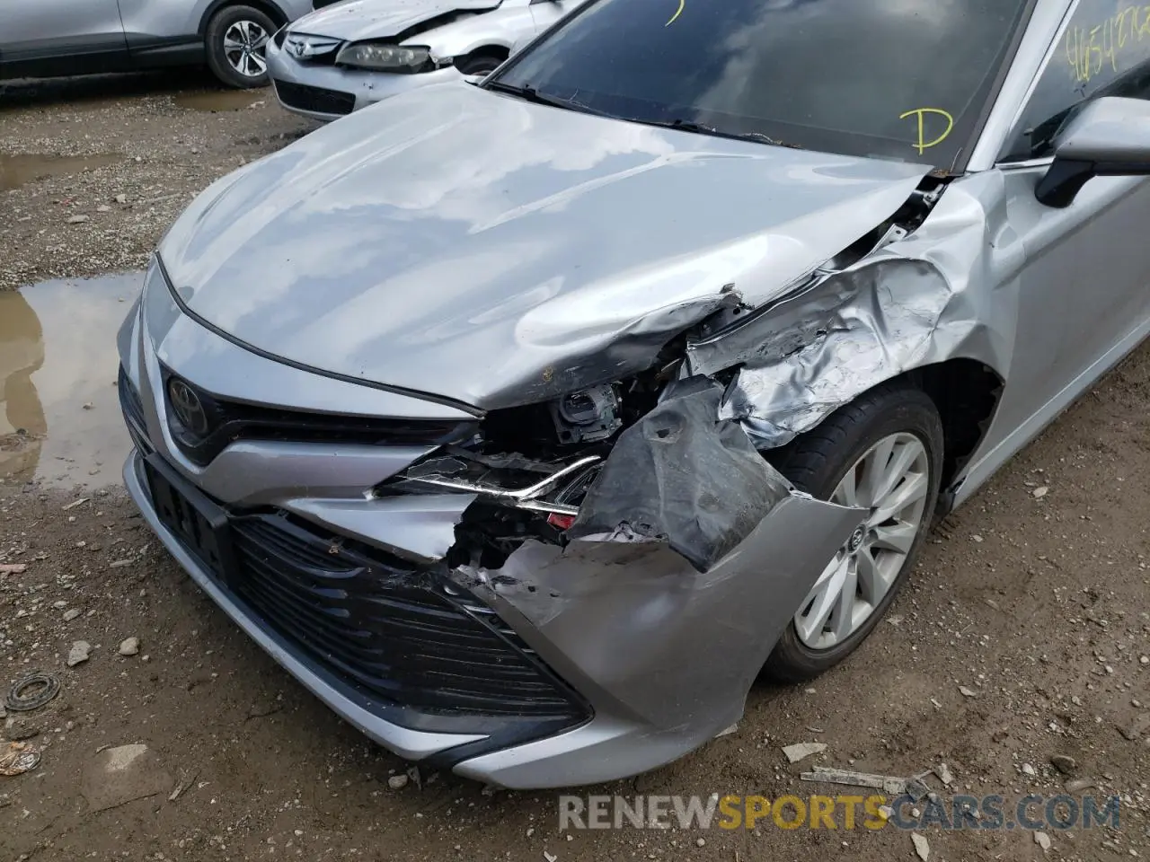 9 Photograph of a damaged car 4T1B11HK2KU791012 TOYOTA CAMRY 2019