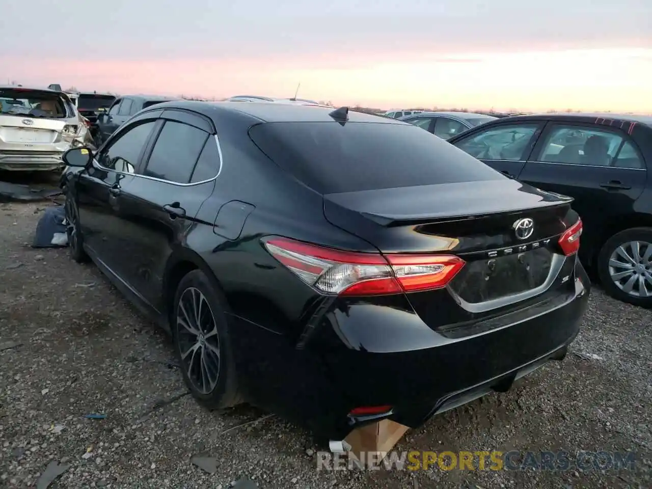 3 Photograph of a damaged car 4T1B11HK2KU791060 TOYOTA CAMRY 2019