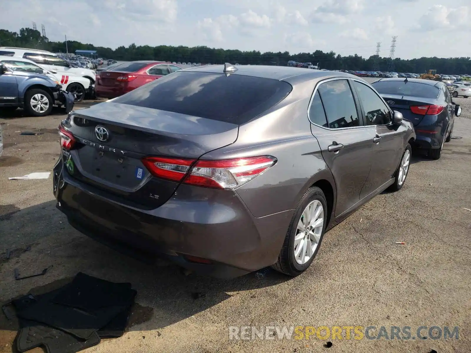 4 Photograph of a damaged car 4T1B11HK2KU791995 TOYOTA CAMRY 2019