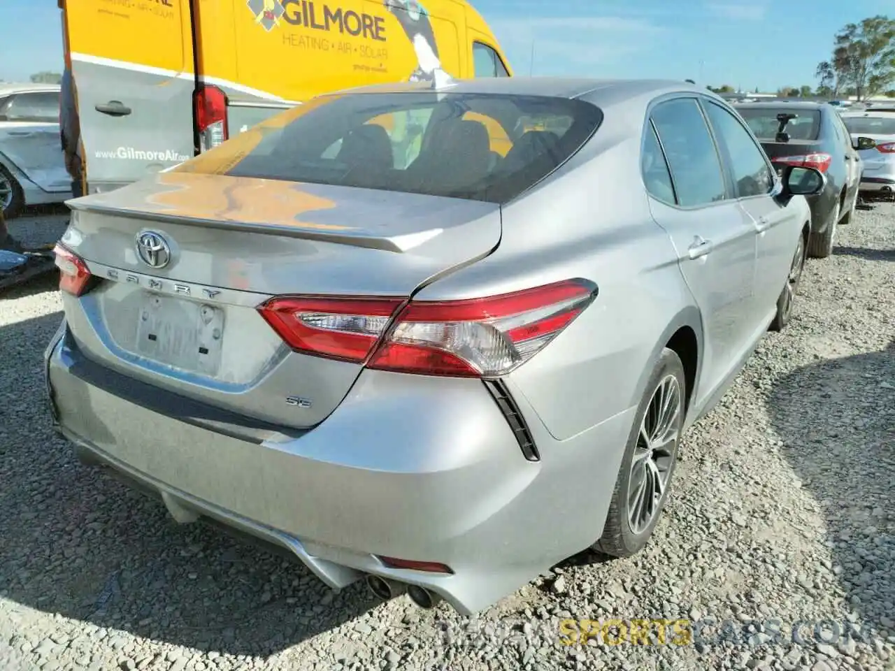 4 Photograph of a damaged car 4T1B11HK2KU793049 TOYOTA CAMRY 2019