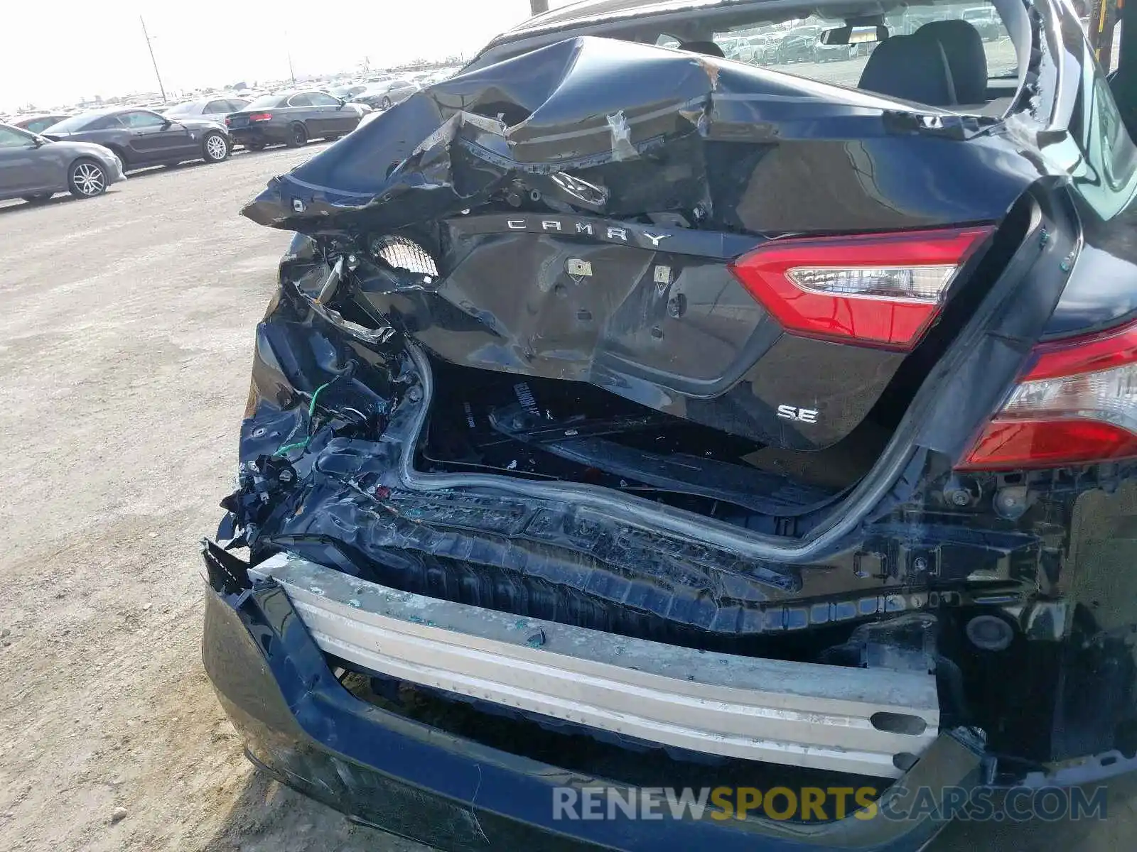 9 Photograph of a damaged car 4T1B11HK2KU794136 TOYOTA CAMRY 2019