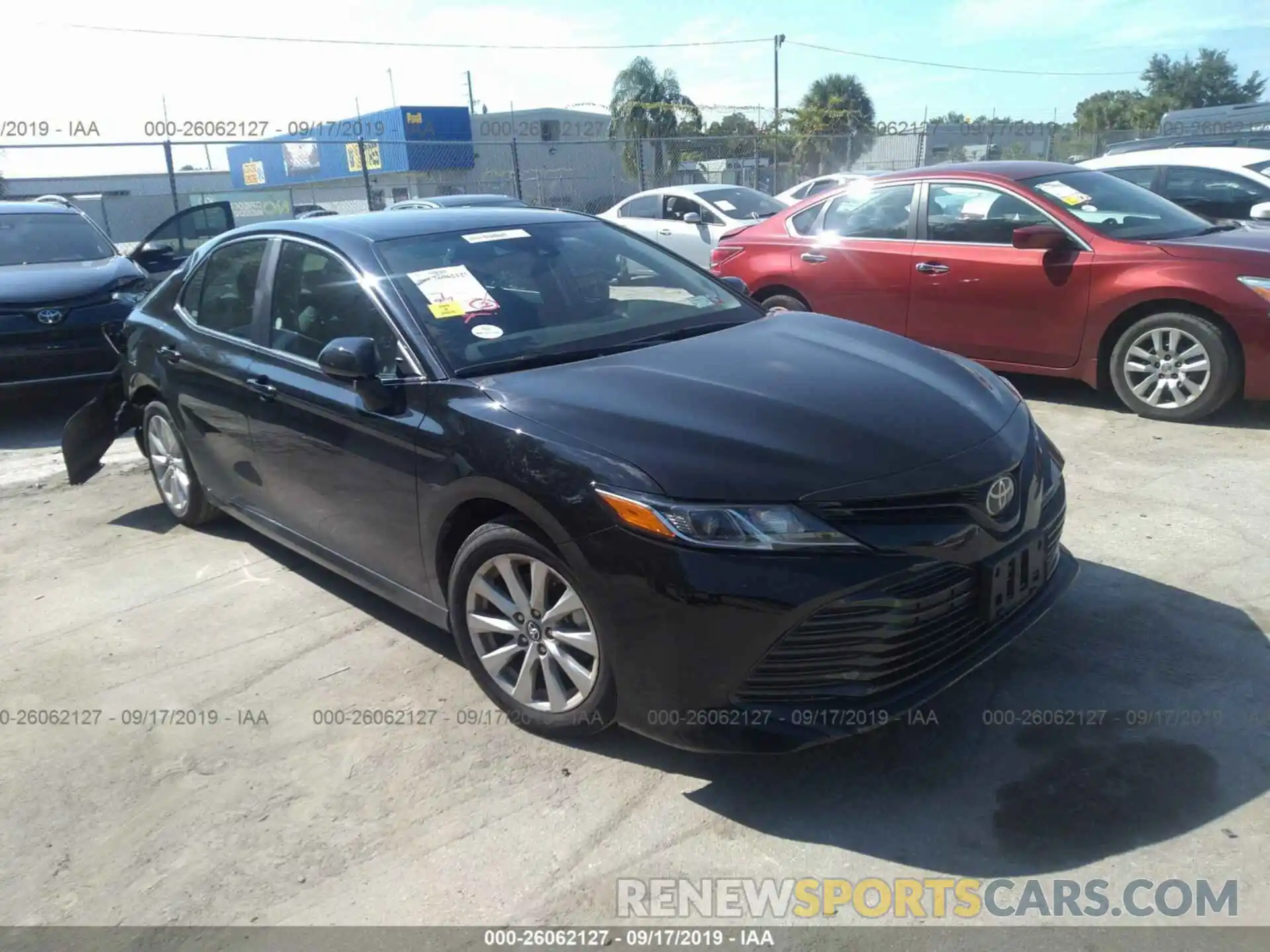 1 Photograph of a damaged car 4T1B11HK2KU794640 TOYOTA CAMRY 2019