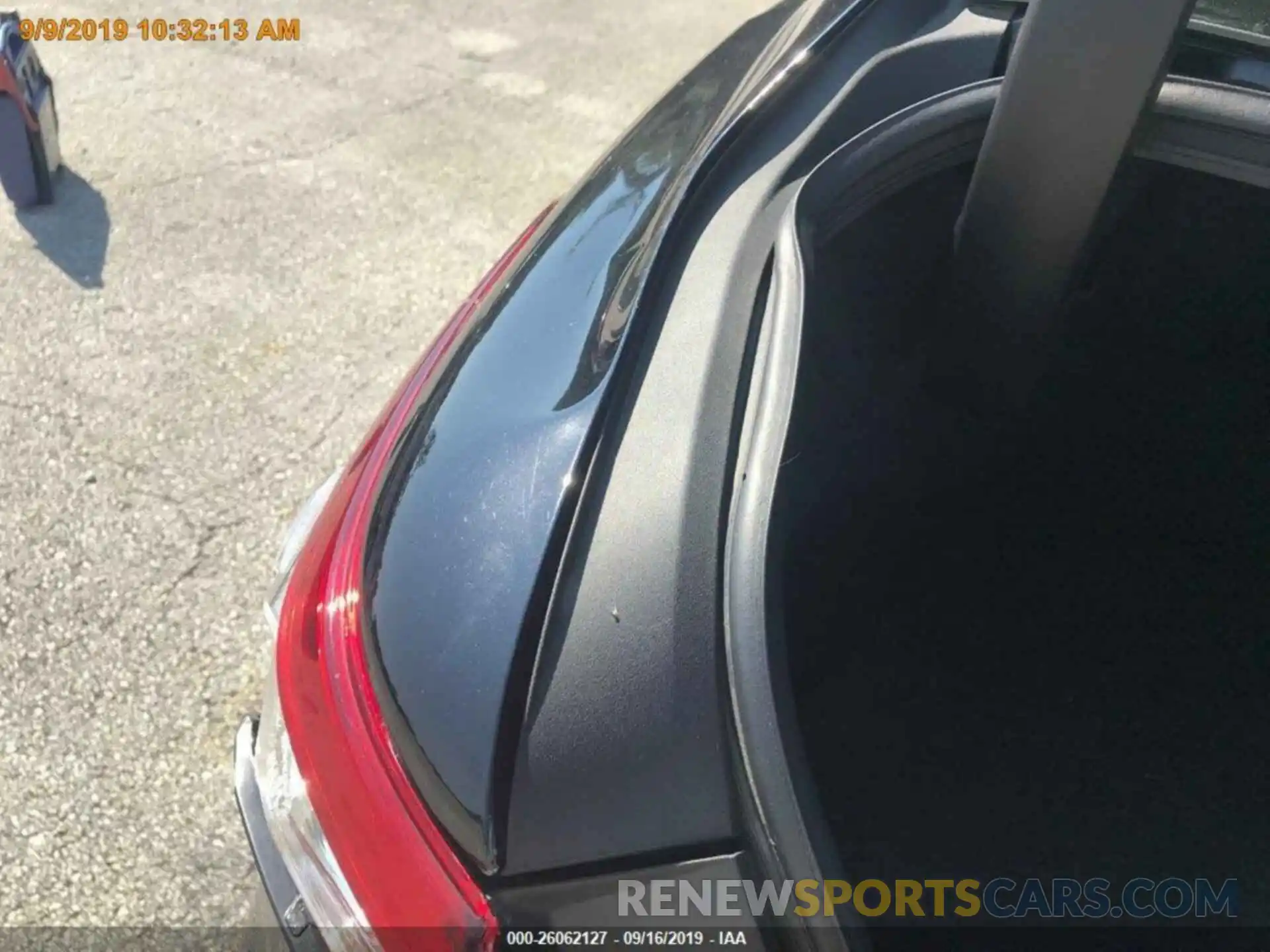 15 Photograph of a damaged car 4T1B11HK2KU794640 TOYOTA CAMRY 2019