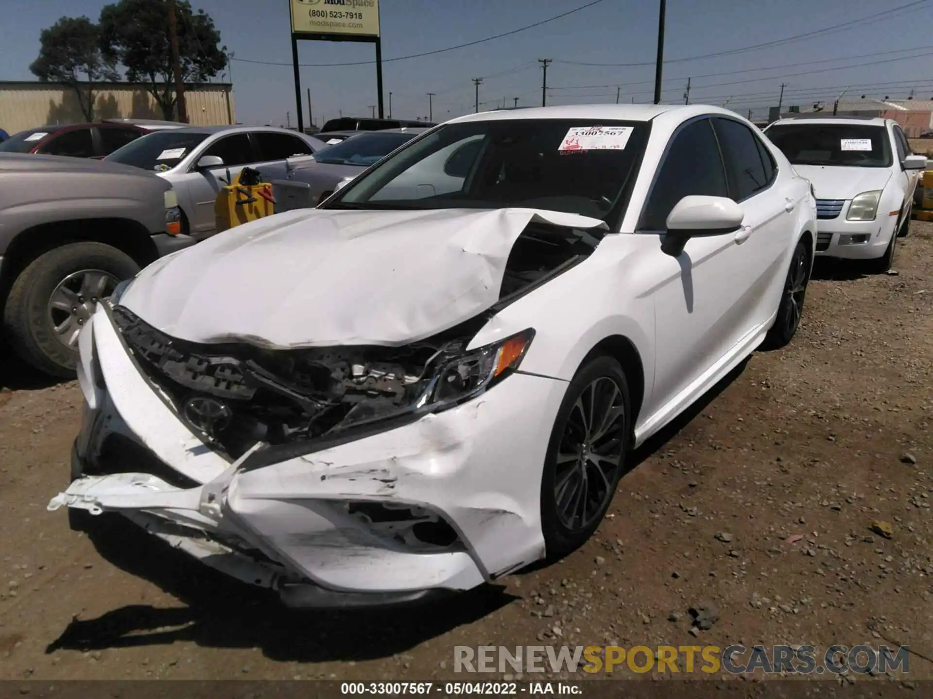 2 Photograph of a damaged car 4T1B11HK2KU796145 TOYOTA CAMRY 2019