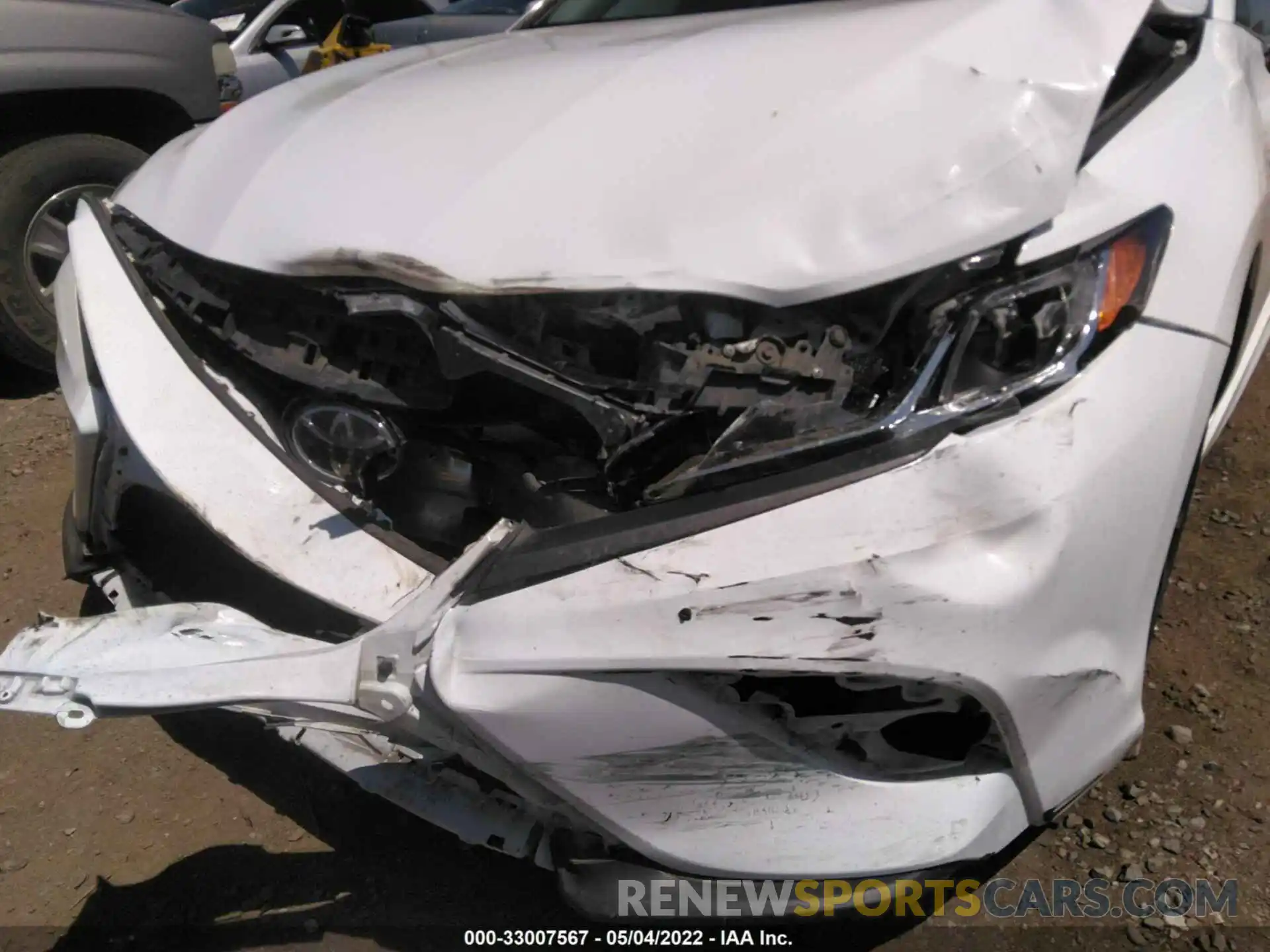 6 Photograph of a damaged car 4T1B11HK2KU796145 TOYOTA CAMRY 2019