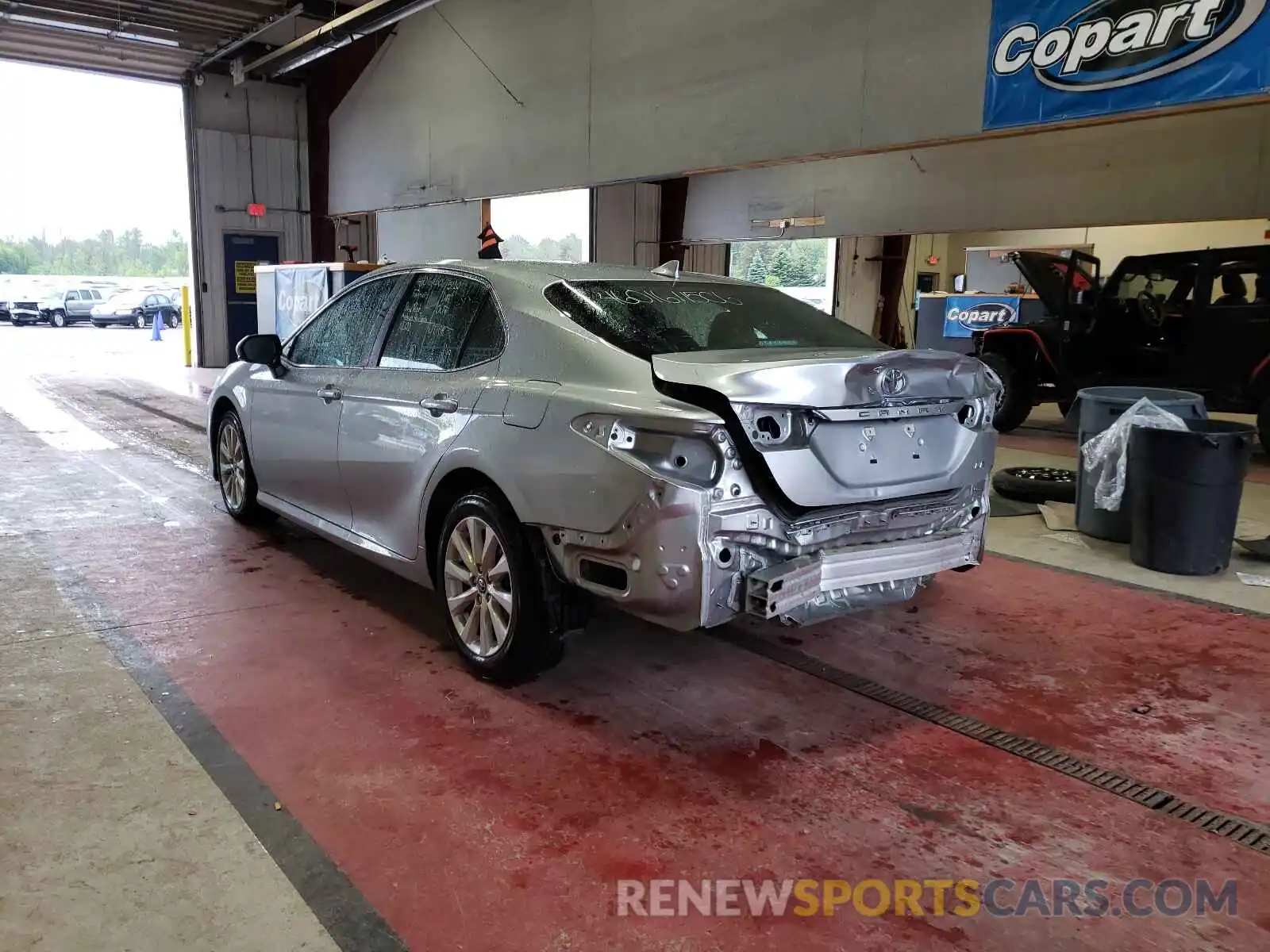 3 Photograph of a damaged car 4T1B11HK2KU796646 TOYOTA CAMRY 2019