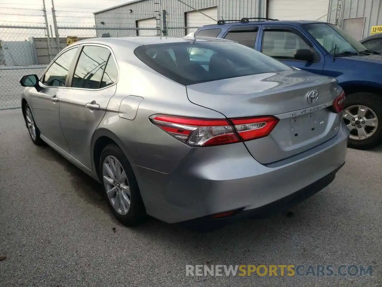 3 Photograph of a damaged car 4T1B11HK2KU798137 TOYOTA CAMRY 2019