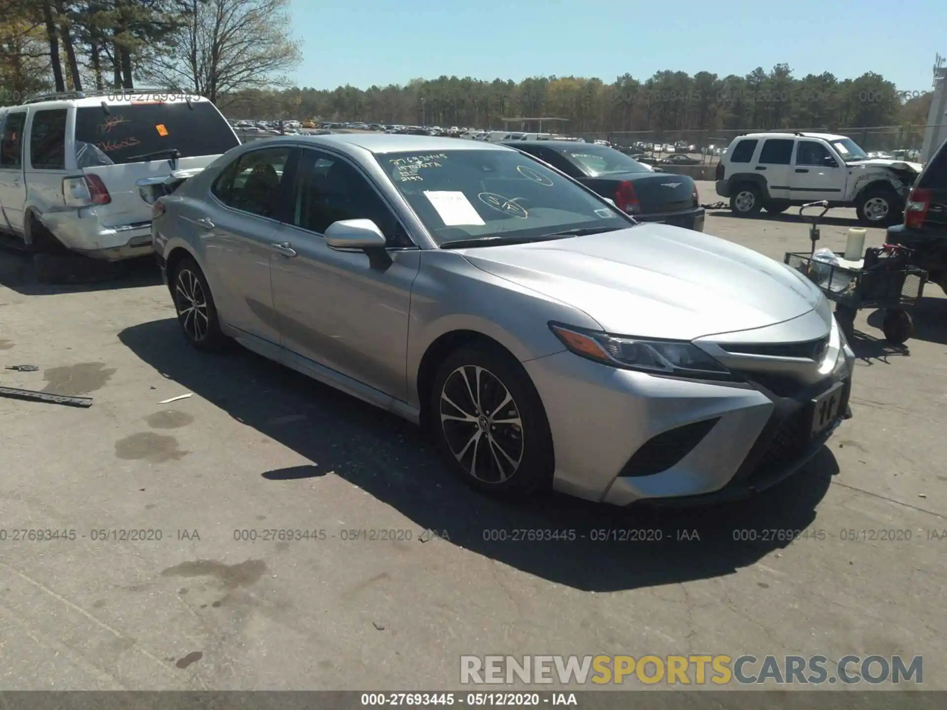 1 Photograph of a damaged car 4T1B11HK2KU800890 TOYOTA CAMRY 2019