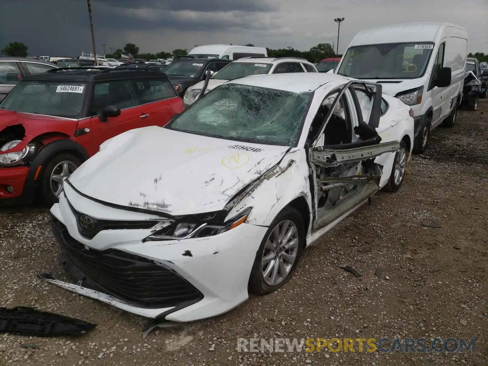 2 Photograph of a damaged car 4T1B11HK2KU802736 TOYOTA CAMRY 2019