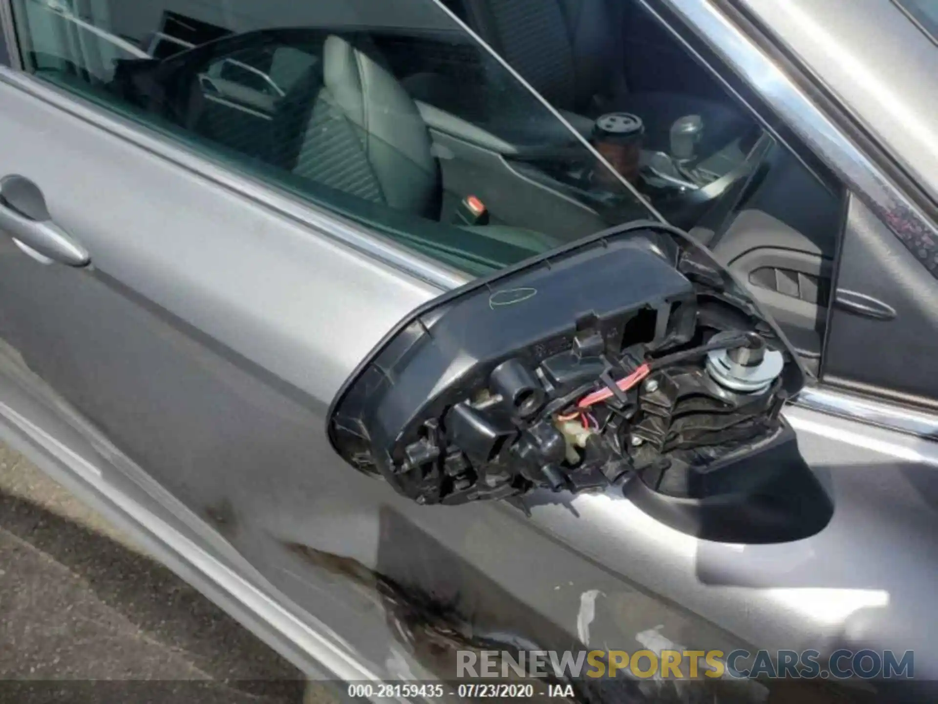 10 Photograph of a damaged car 4T1B11HK2KU803532 TOYOTA CAMRY 2019