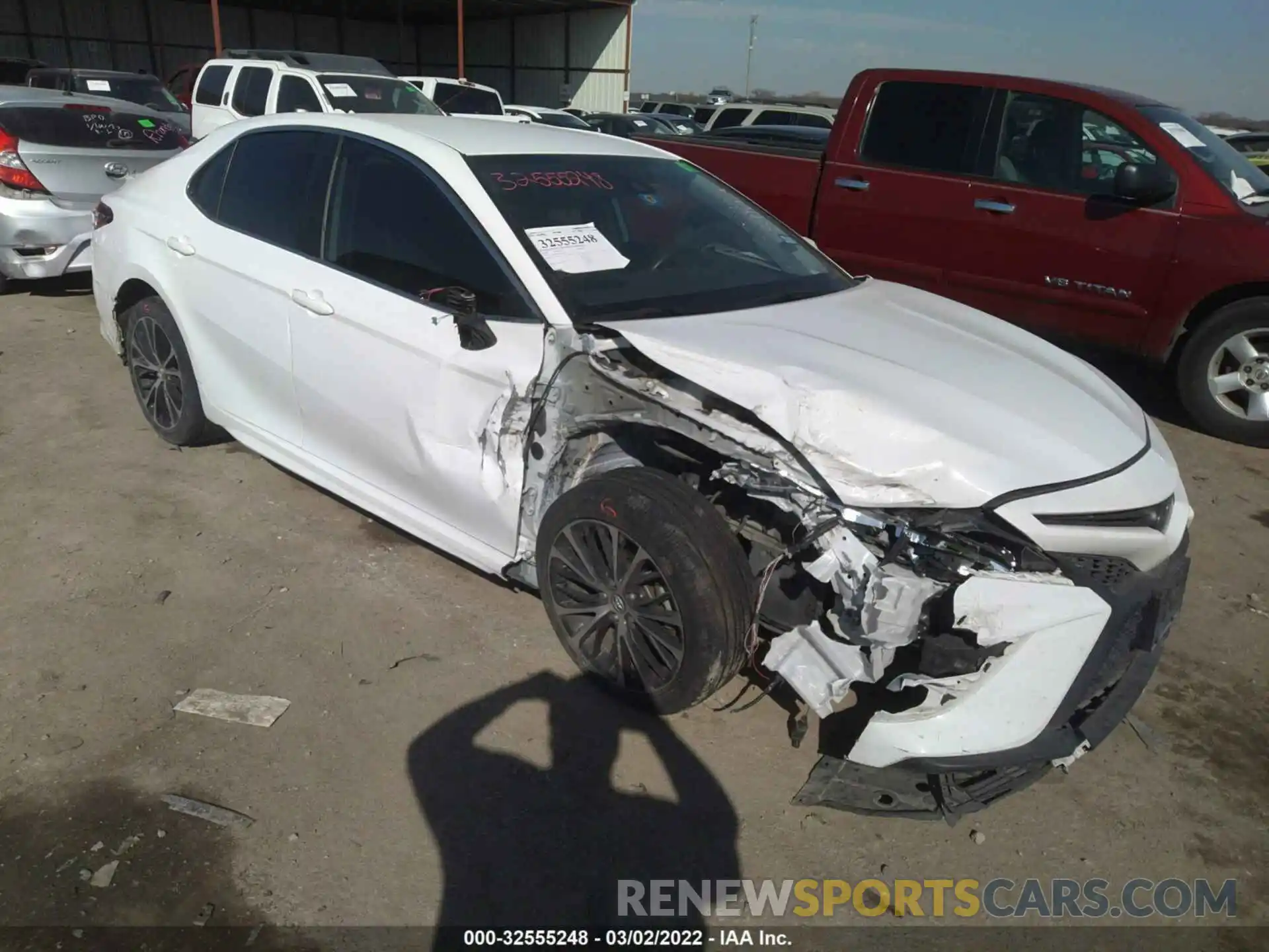 1 Photograph of a damaged car 4T1B11HK2KU804860 TOYOTA CAMRY 2019