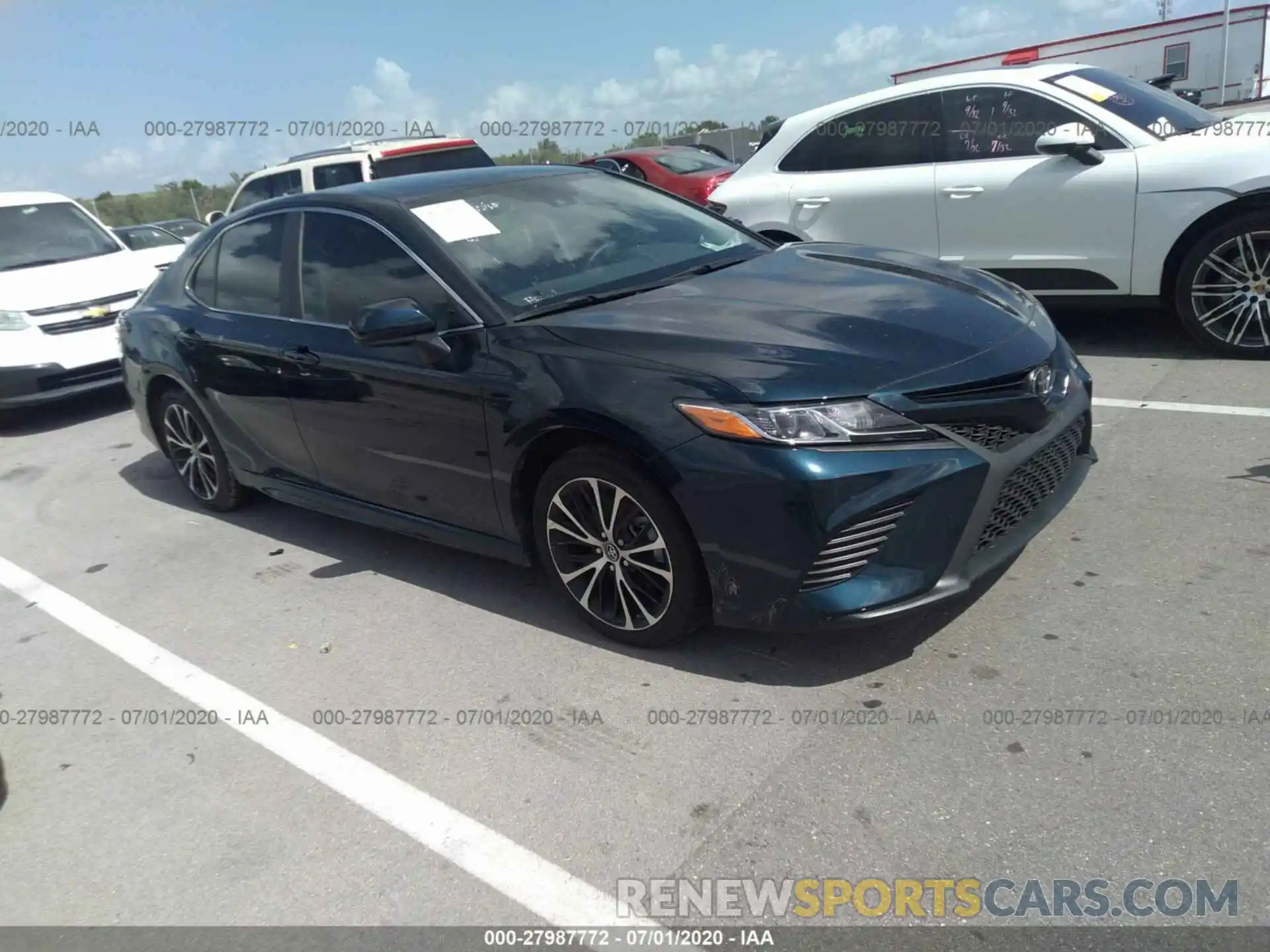 1 Photograph of a damaged car 4T1B11HK2KU805541 TOYOTA CAMRY 2019