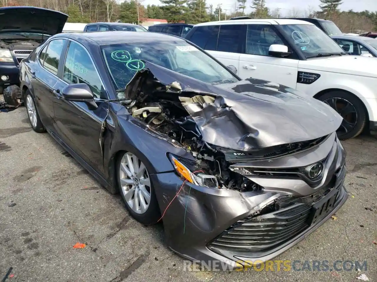 1 Photograph of a damaged car 4T1B11HK2KU806186 TOYOTA CAMRY 2019