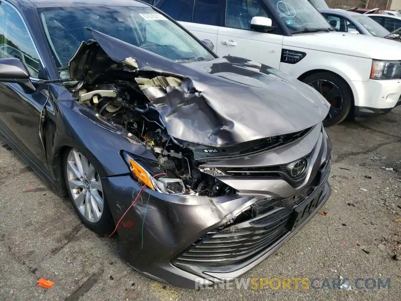 9 Photograph of a damaged car 4T1B11HK2KU806186 TOYOTA CAMRY 2019