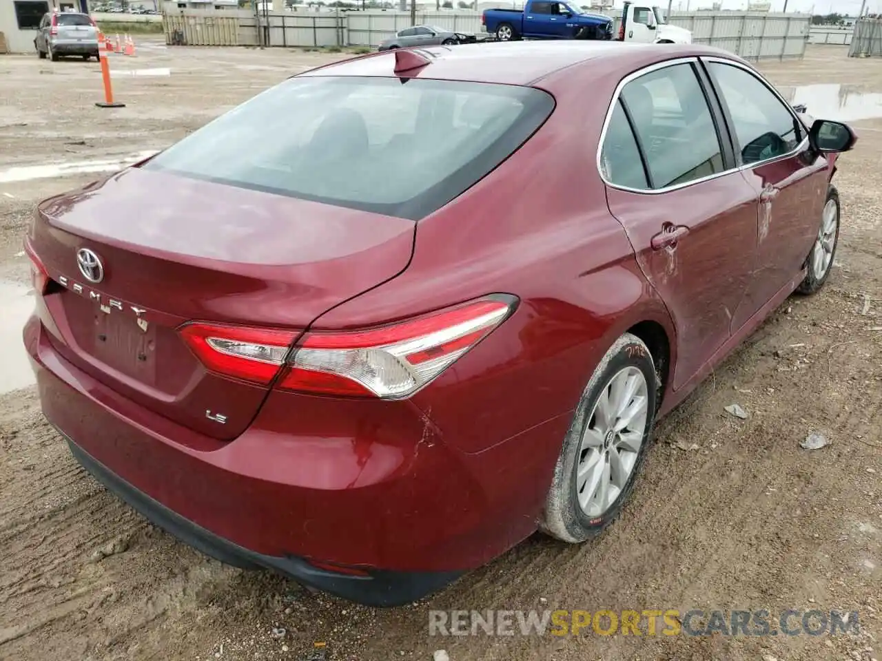 4 Photograph of a damaged car 4T1B11HK2KU807726 TOYOTA CAMRY 2019