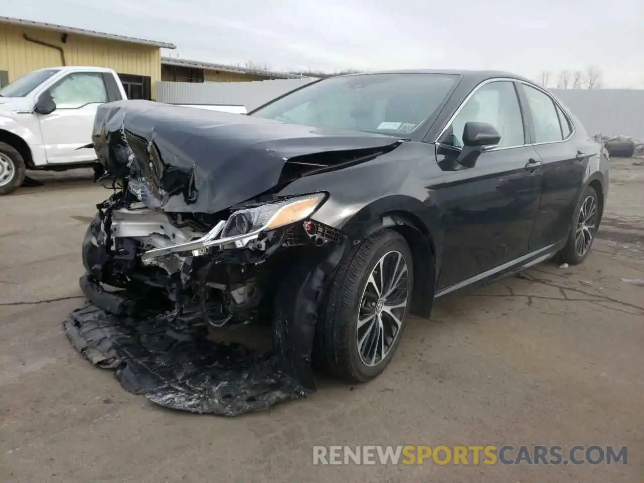 2 Photograph of a damaged car 4T1B11HK2KU808231 TOYOTA CAMRY 2019