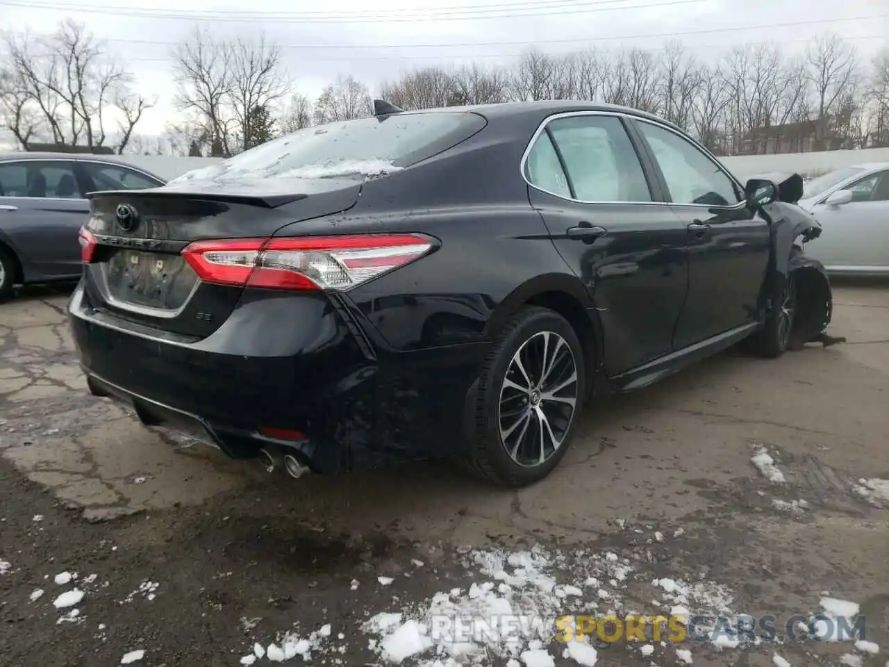 4 Фотография поврежденного автомобиля 4T1B11HK2KU808231 TOYOTA CAMRY 2019