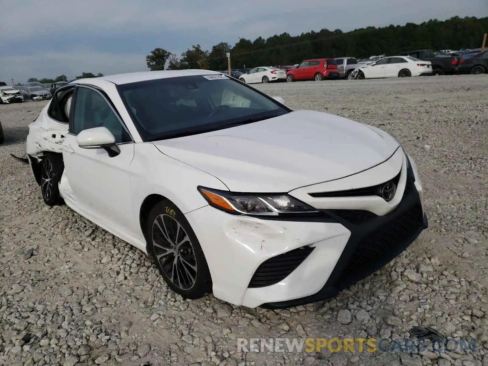 1 Photograph of a damaged car 4T1B11HK2KU808293 TOYOTA CAMRY 2019