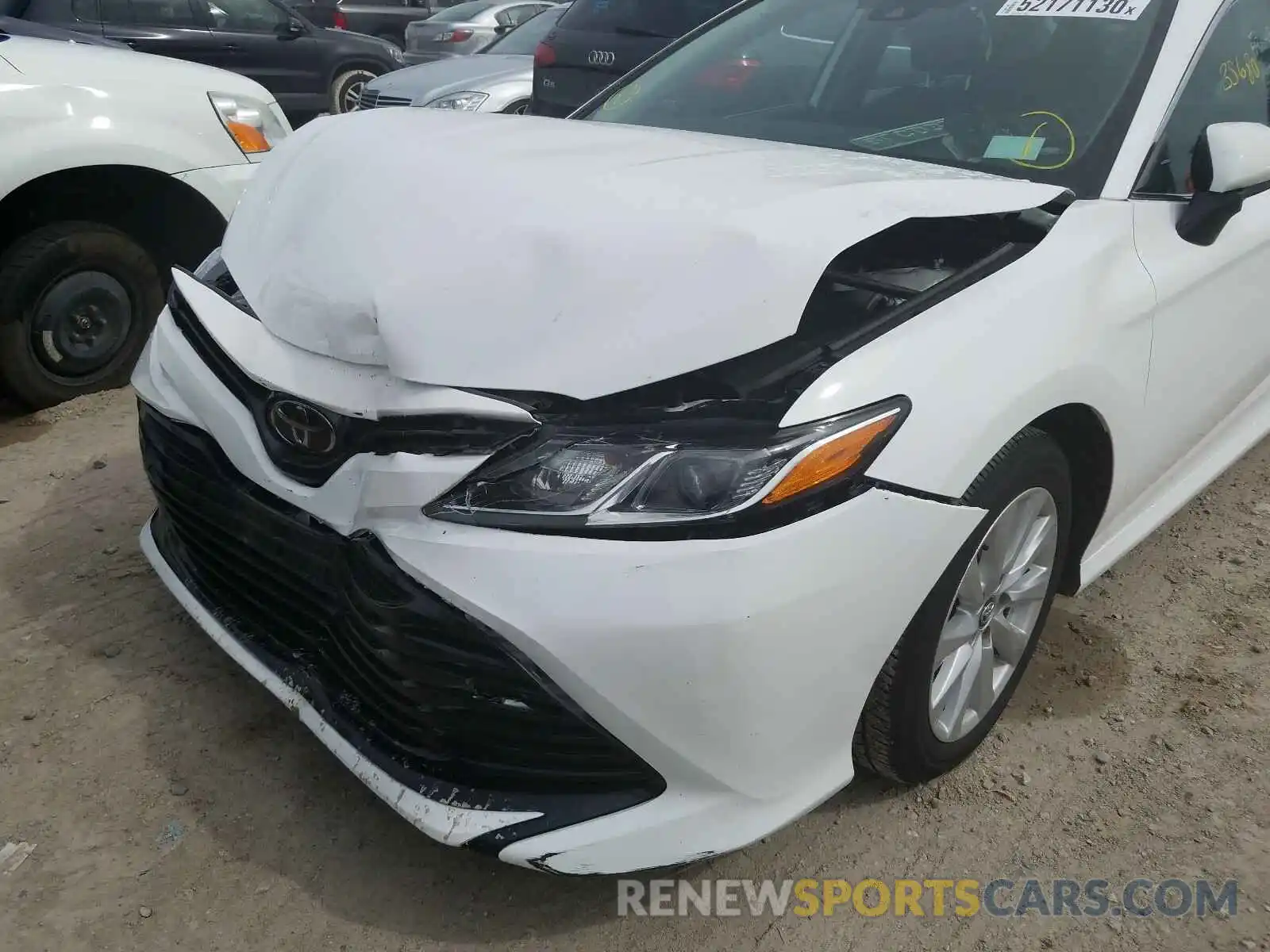 9 Photograph of a damaged car 4T1B11HK2KU808472 TOYOTA CAMRY 2019