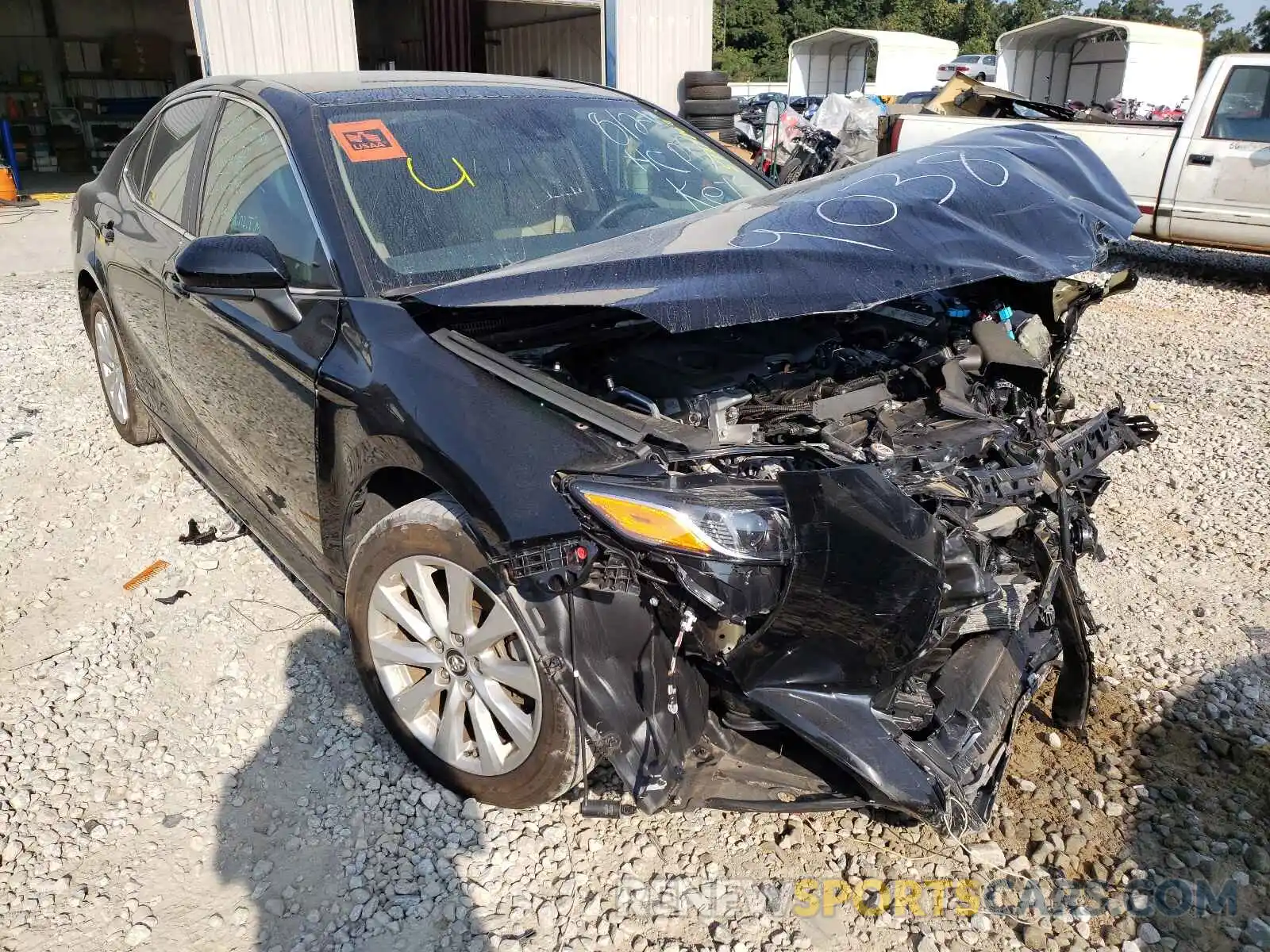 1 Photograph of a damaged car 4T1B11HK2KU809038 TOYOTA CAMRY 2019