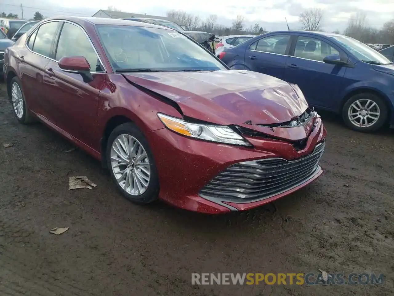 1 Photograph of a damaged car 4T1B11HK2KU810108 TOYOTA CAMRY 2019