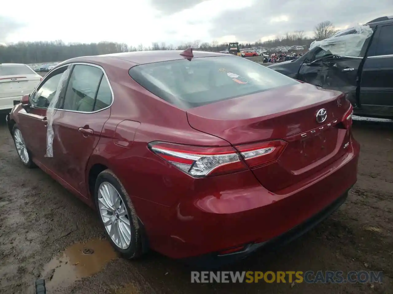 3 Photograph of a damaged car 4T1B11HK2KU810108 TOYOTA CAMRY 2019