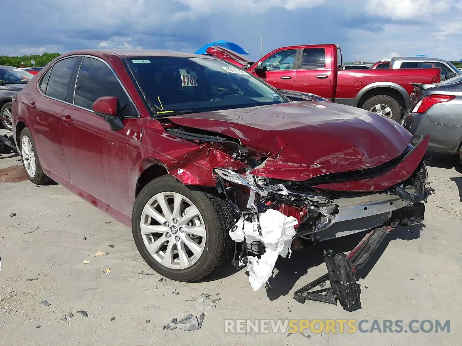 1 Photograph of a damaged car 4T1B11HK2KU810769 TOYOTA CAMRY 2019