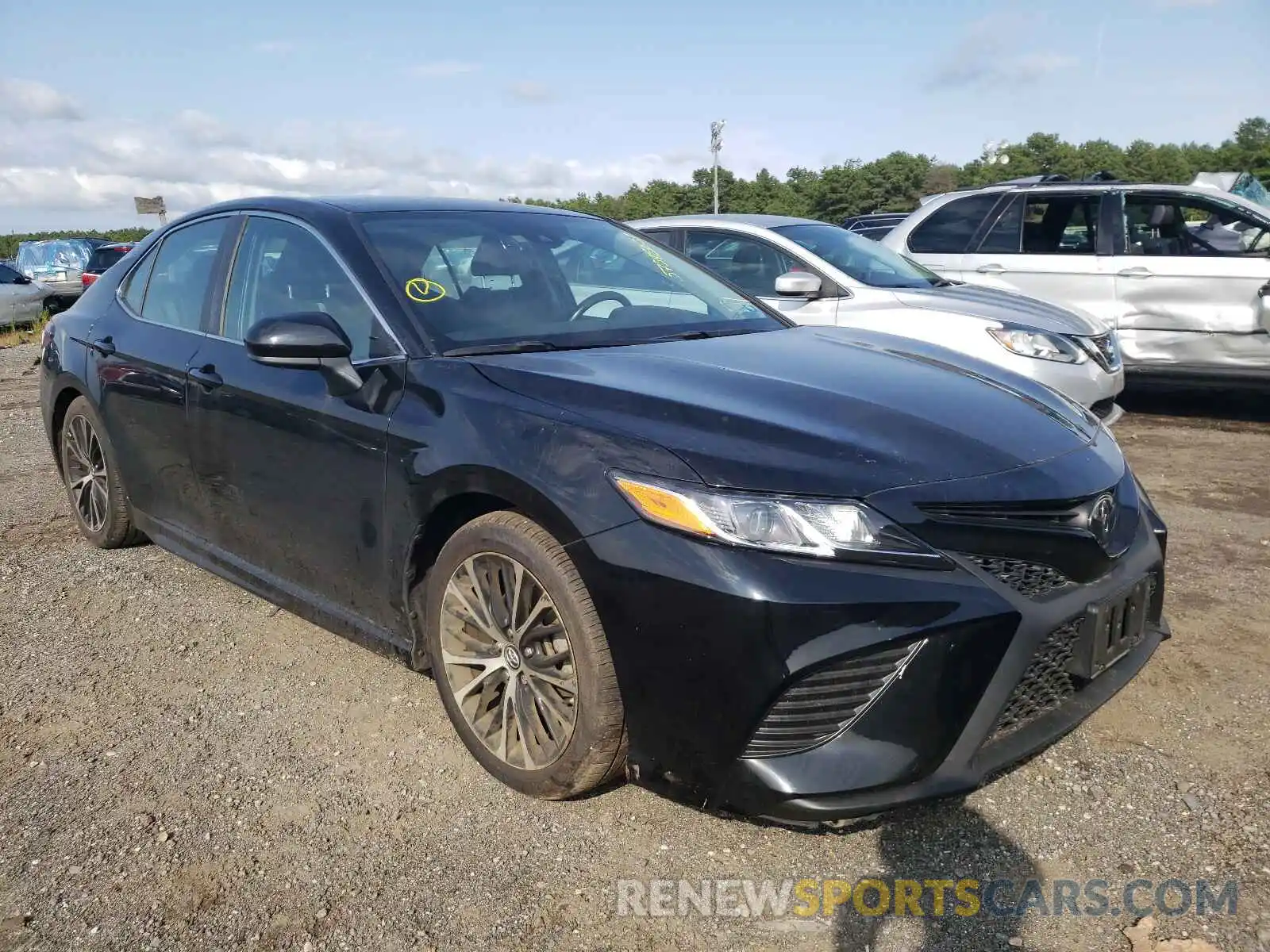 1 Photograph of a damaged car 4T1B11HK2KU811145 TOYOTA CAMRY 2019