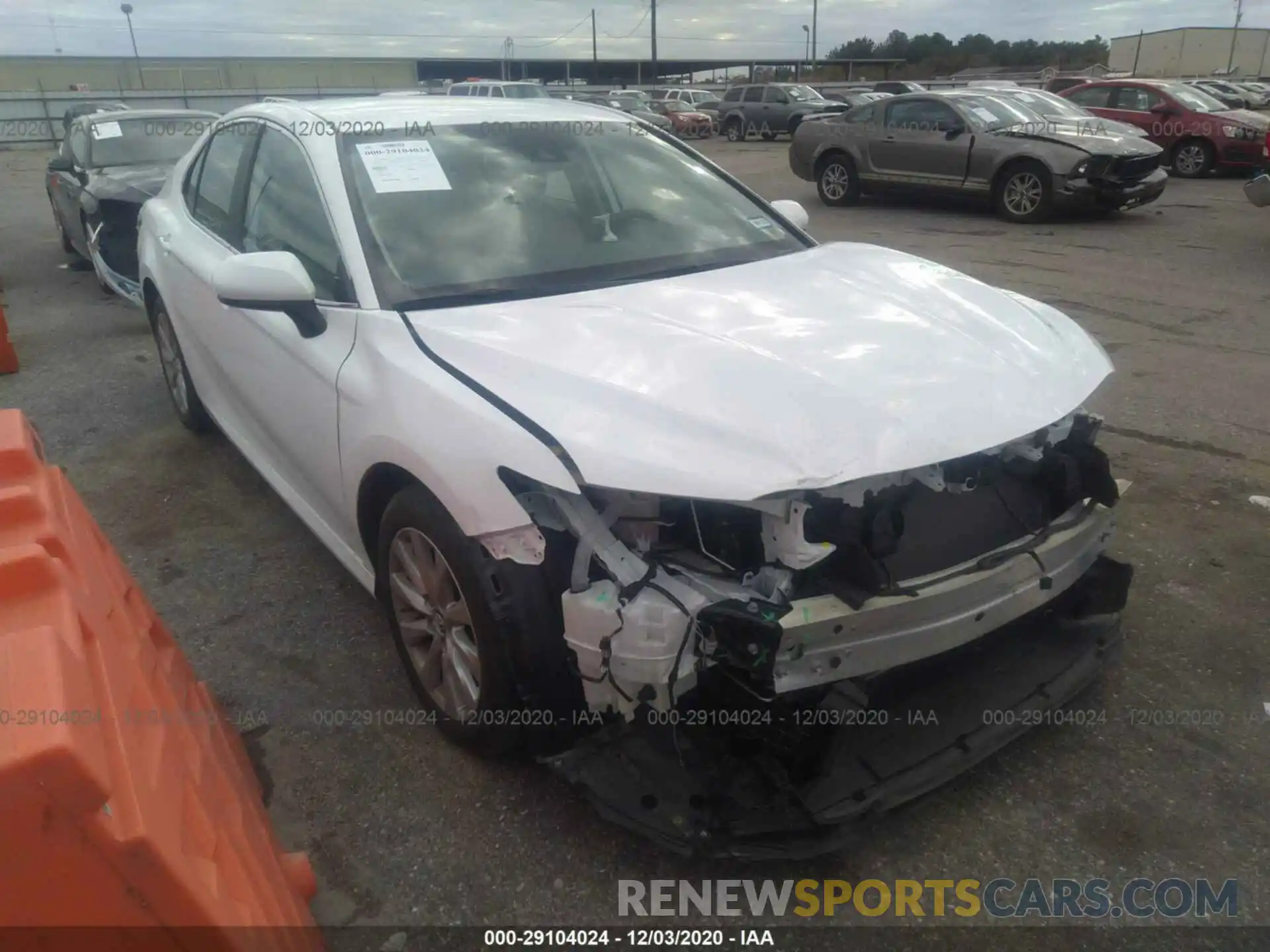 1 Photograph of a damaged car 4T1B11HK2KU811789 TOYOTA CAMRY 2019