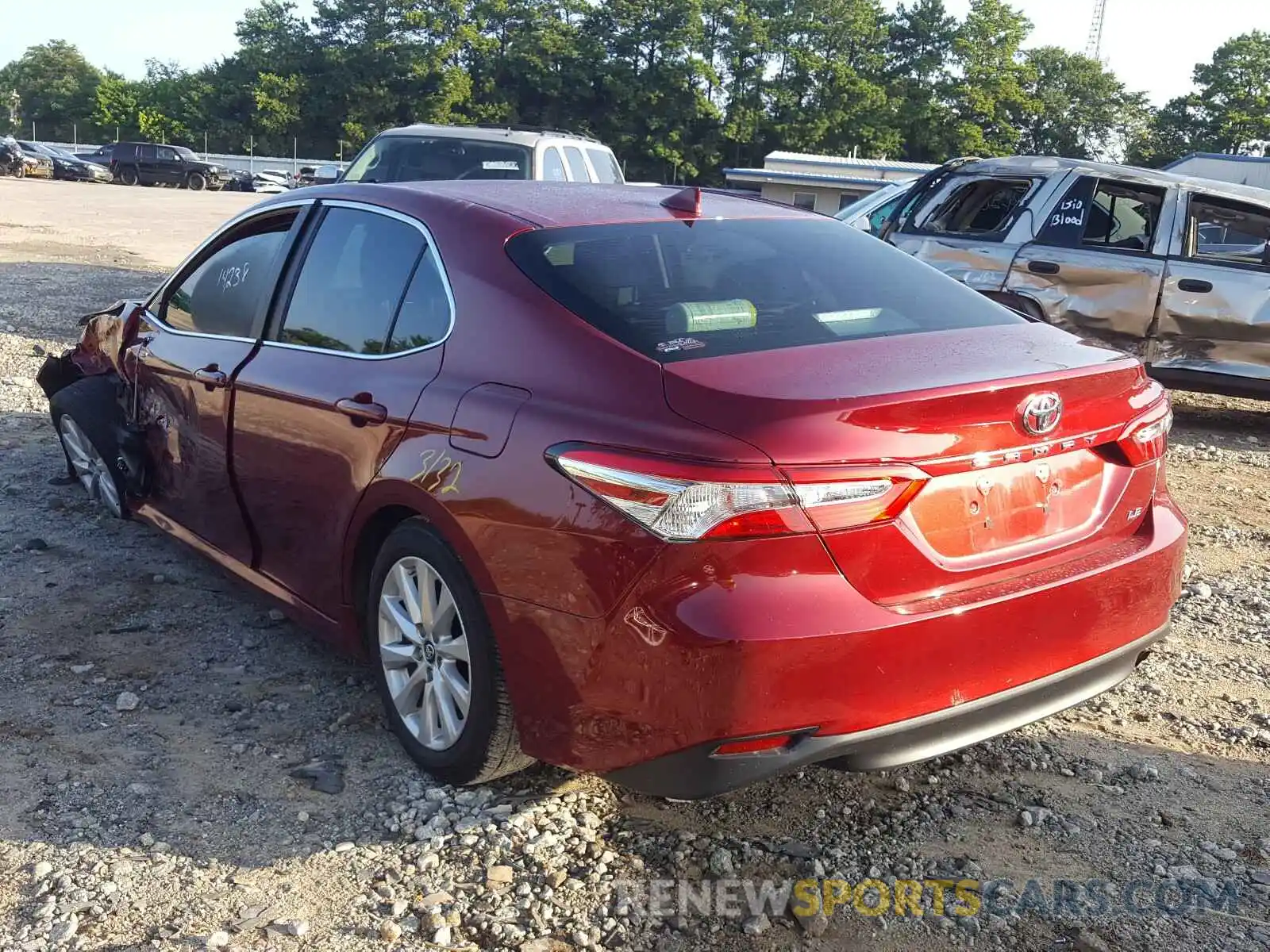 3 Photograph of a damaged car 4T1B11HK2KU812277 TOYOTA CAMRY 2019