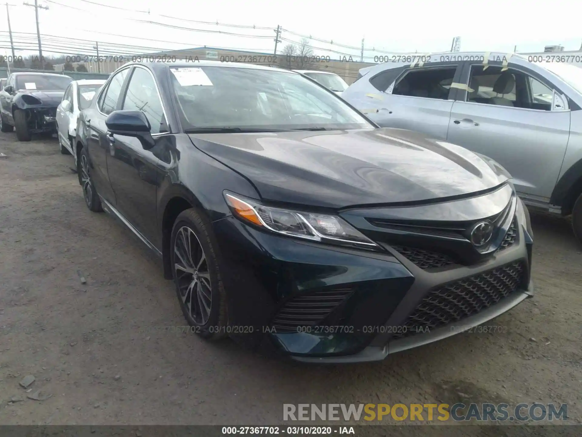 1 Photograph of a damaged car 4T1B11HK2KU813316 TOYOTA CAMRY 2019