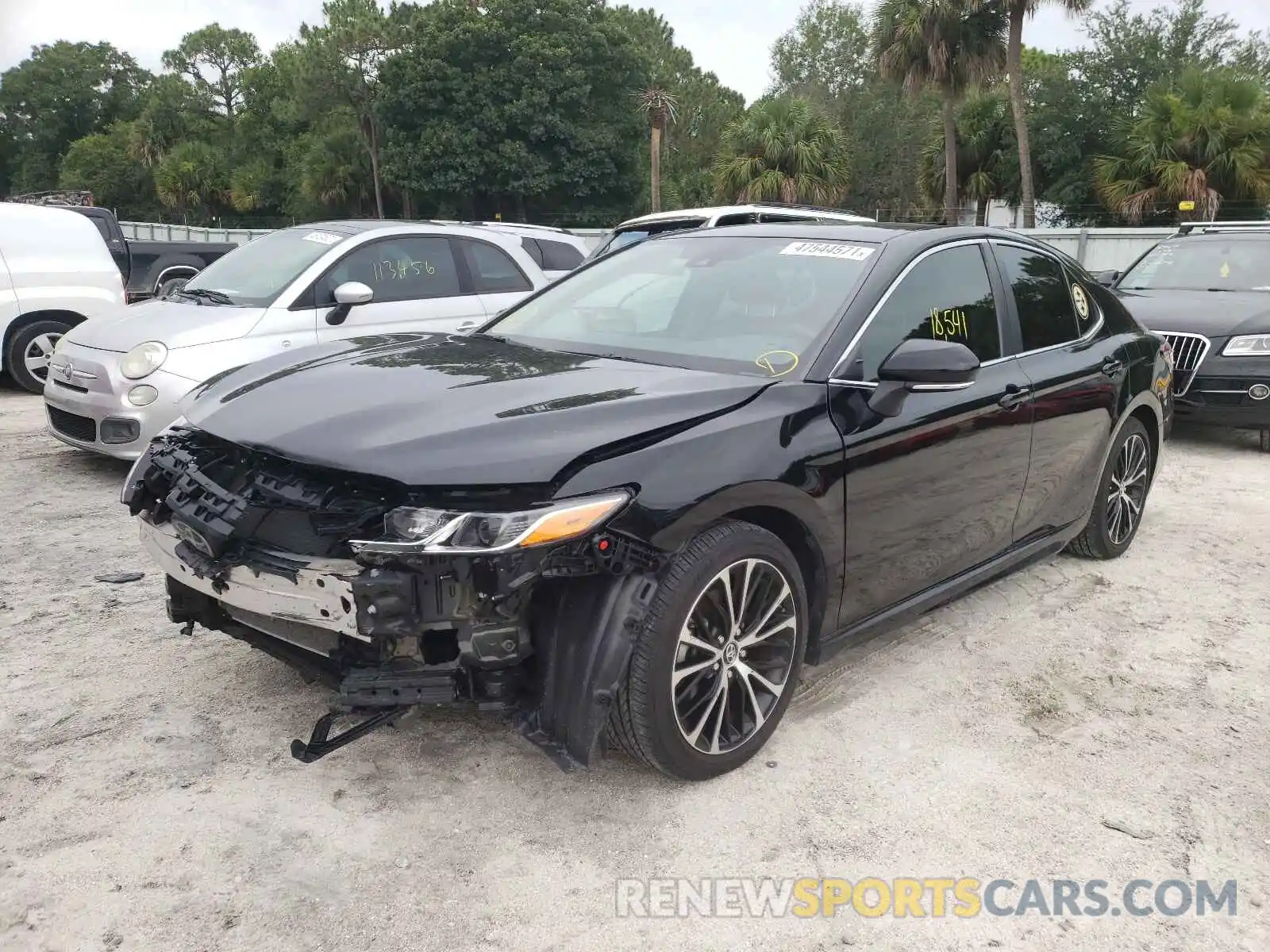 2 Photograph of a damaged car 4T1B11HK2KU814689 TOYOTA CAMRY 2019