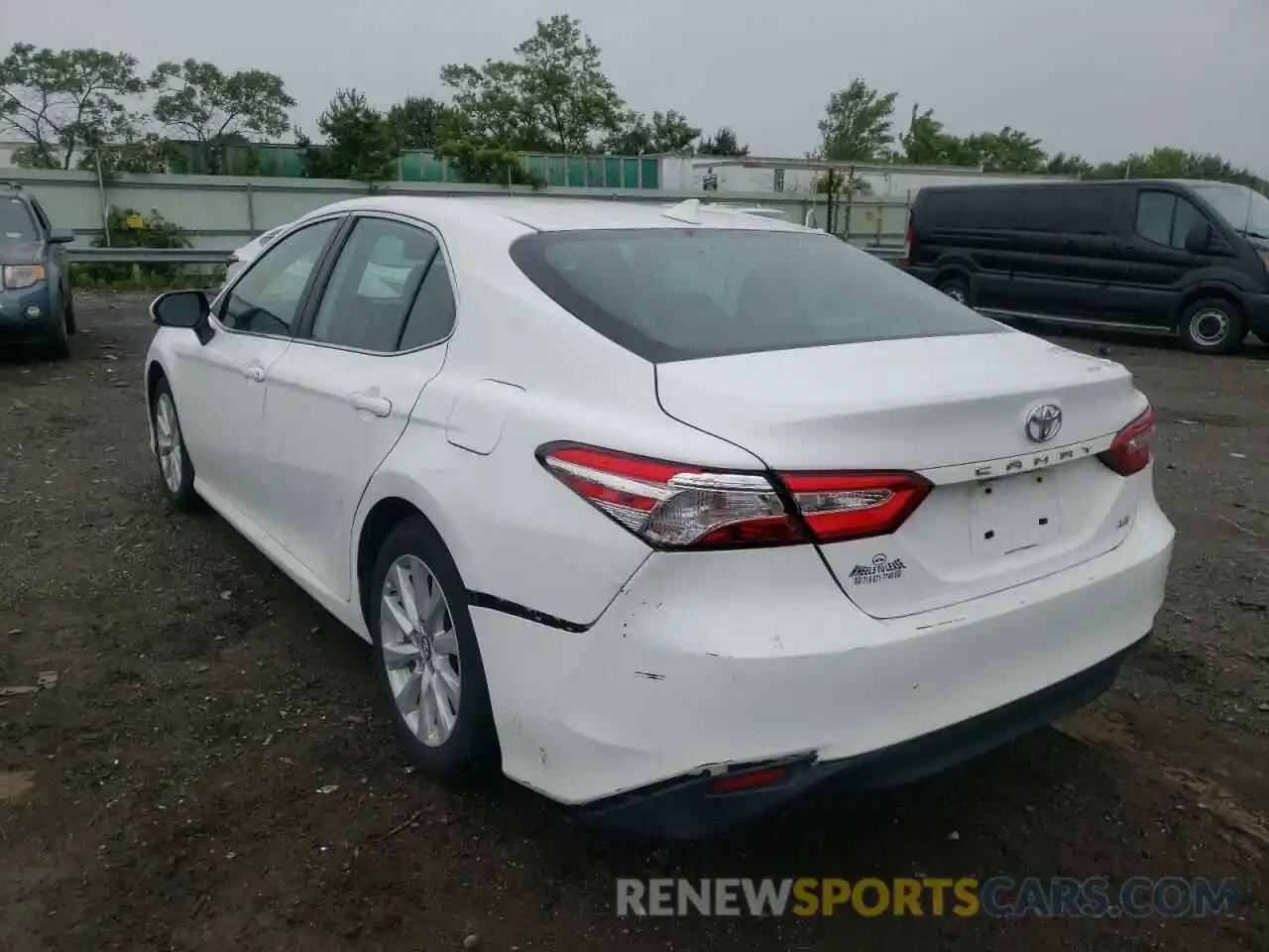 3 Photograph of a damaged car 4T1B11HK2KU817205 TOYOTA CAMRY 2019