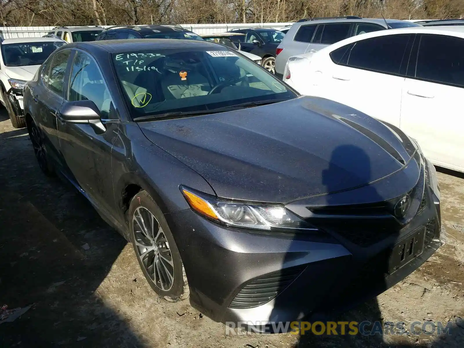 1 Photograph of a damaged car 4T1B11HK2KU818984 TOYOTA CAMRY 2019