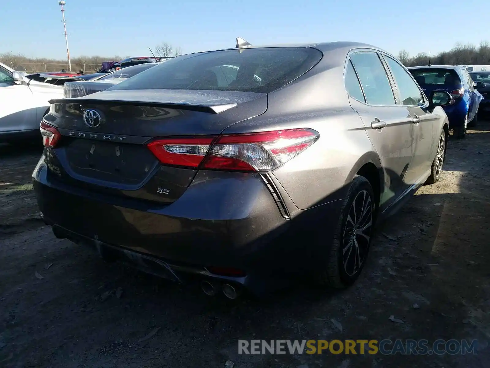 4 Photograph of a damaged car 4T1B11HK2KU818984 TOYOTA CAMRY 2019