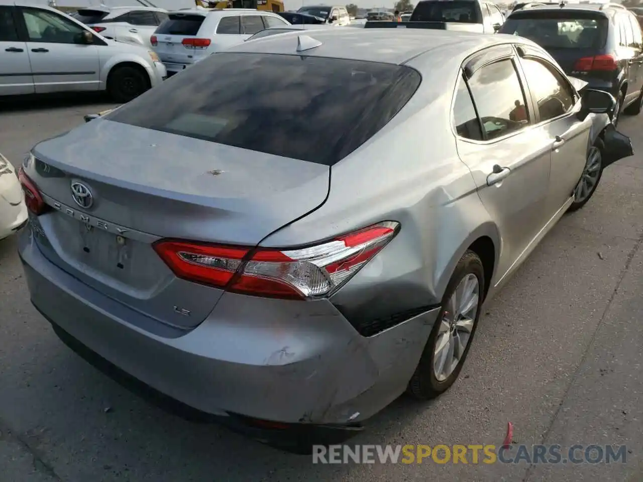 4 Photograph of a damaged car 4T1B11HK2KU820377 TOYOTA CAMRY 2019